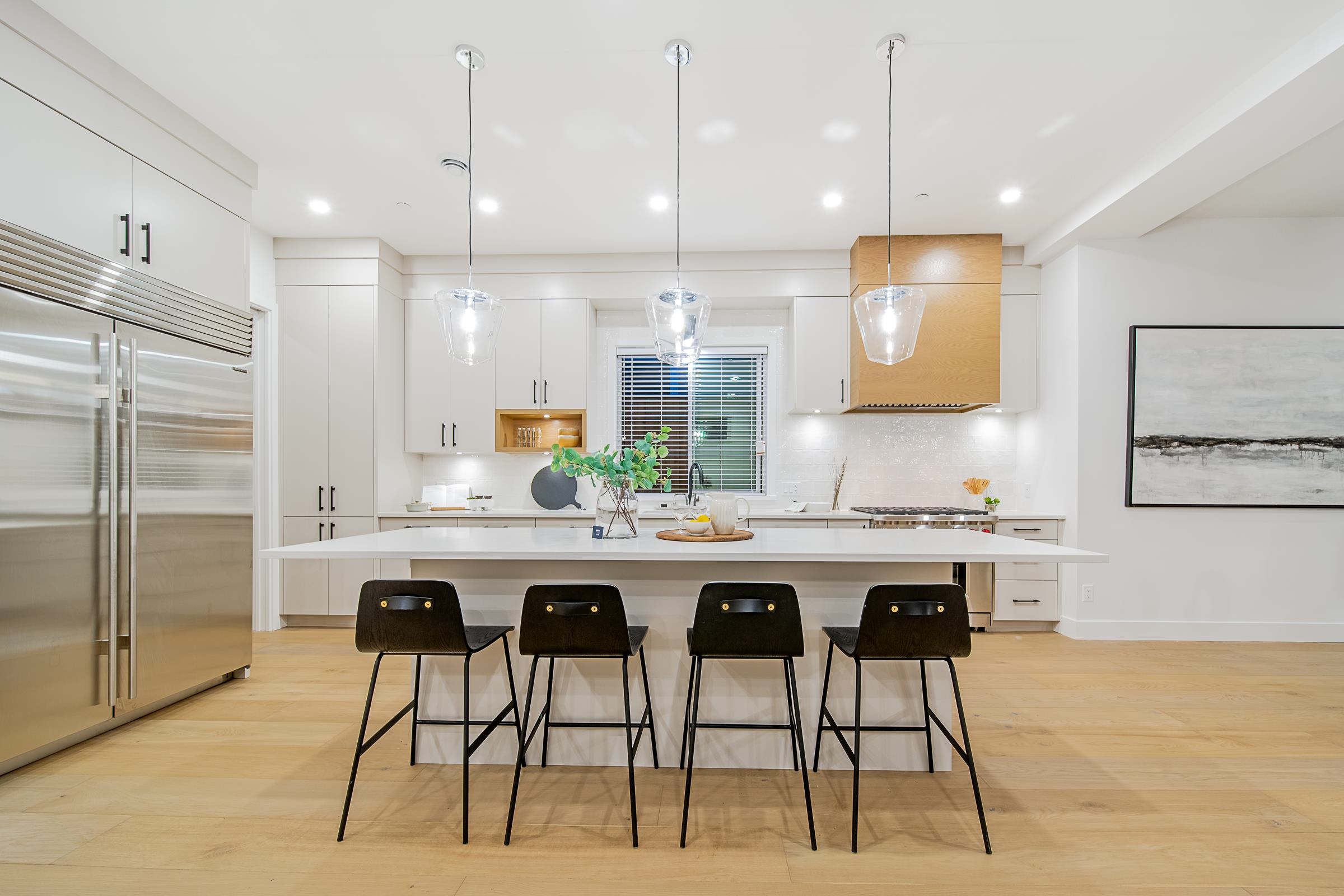 23 Glenmore Drive, West Vancouver, BC V7S 1A5
