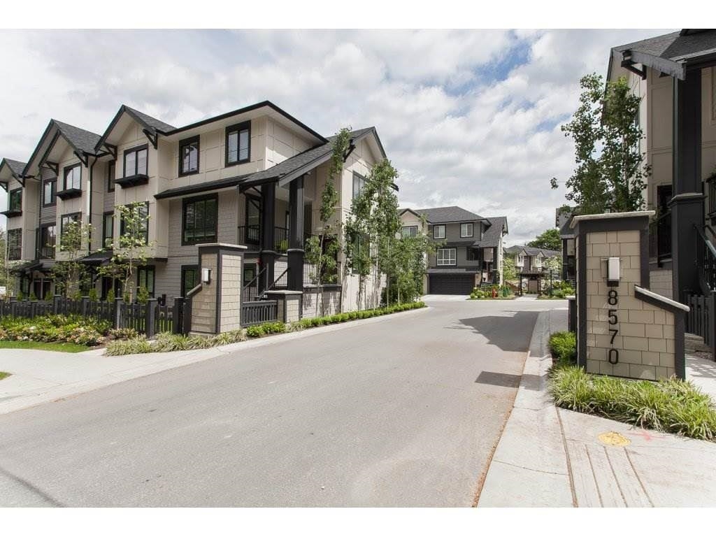8570 204 Street #2, Langley, BC V2Y 0T9