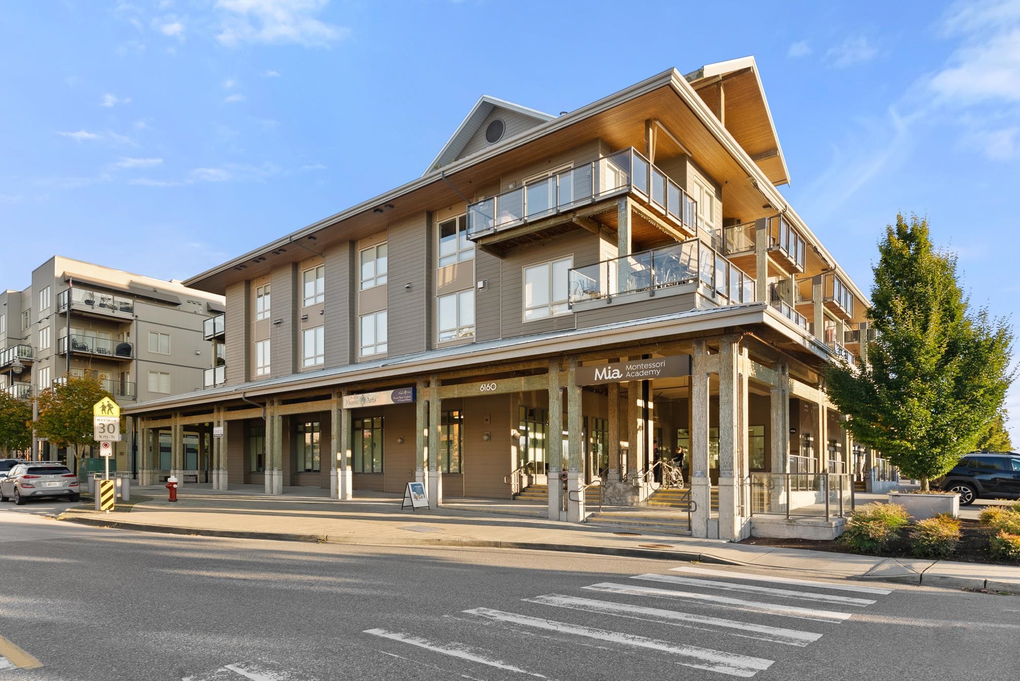6160 London Road #209, Richmond, BC V7E 4J2