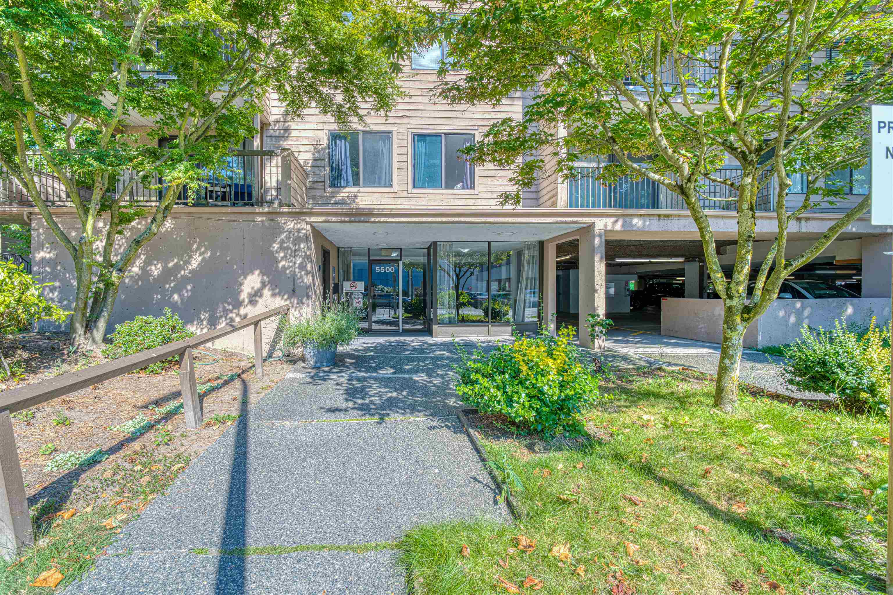 5500 Cooney Road #unit 306, Richmond, BC V6X 3E5