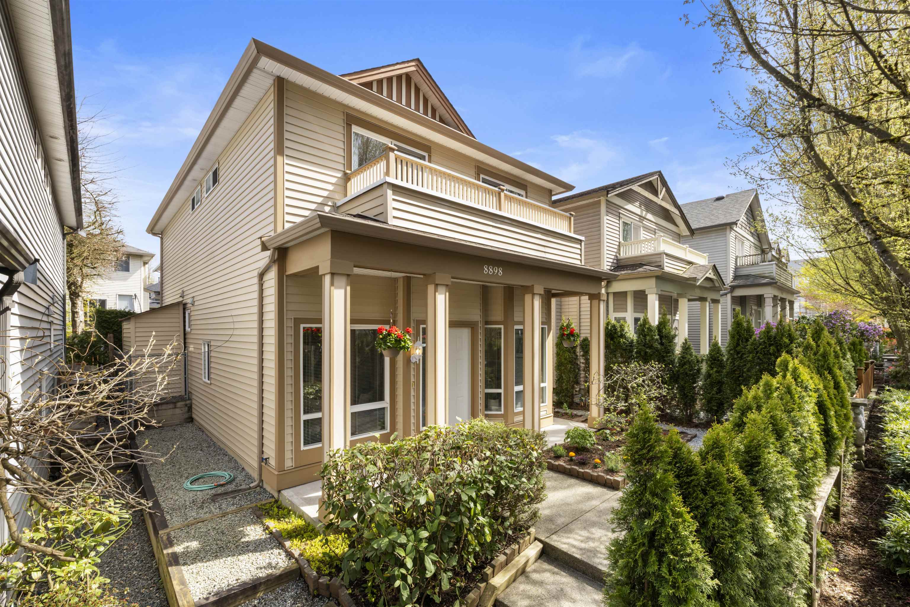 216 Street, Langley, BC V1M 3Z7
