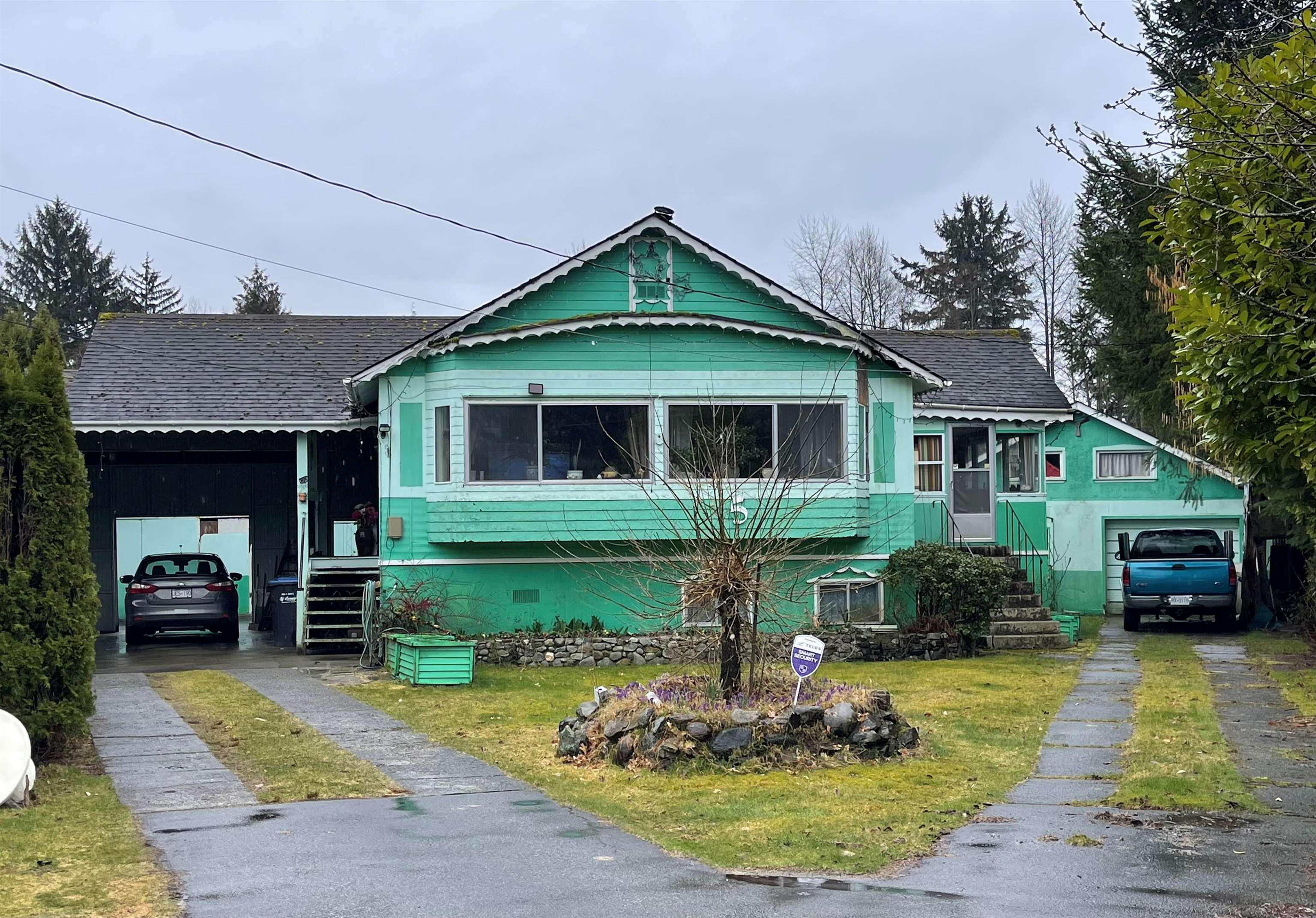 5 Bracken Park Way, Squamish, BC V0N 1H0