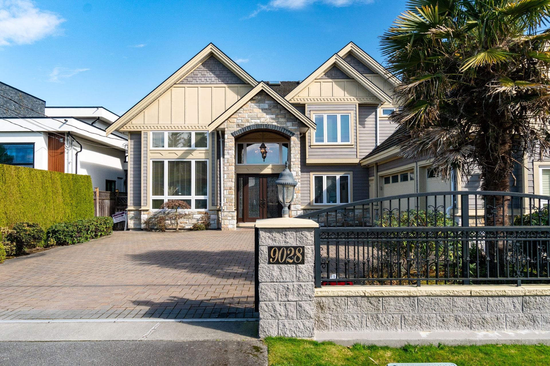 9028 Pinewell Crescent, Richmond, BC V7A 2C6