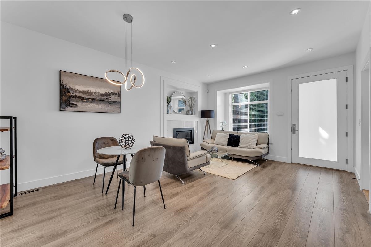 7430 Canada Way, Burnaby, BC V3N 3J6