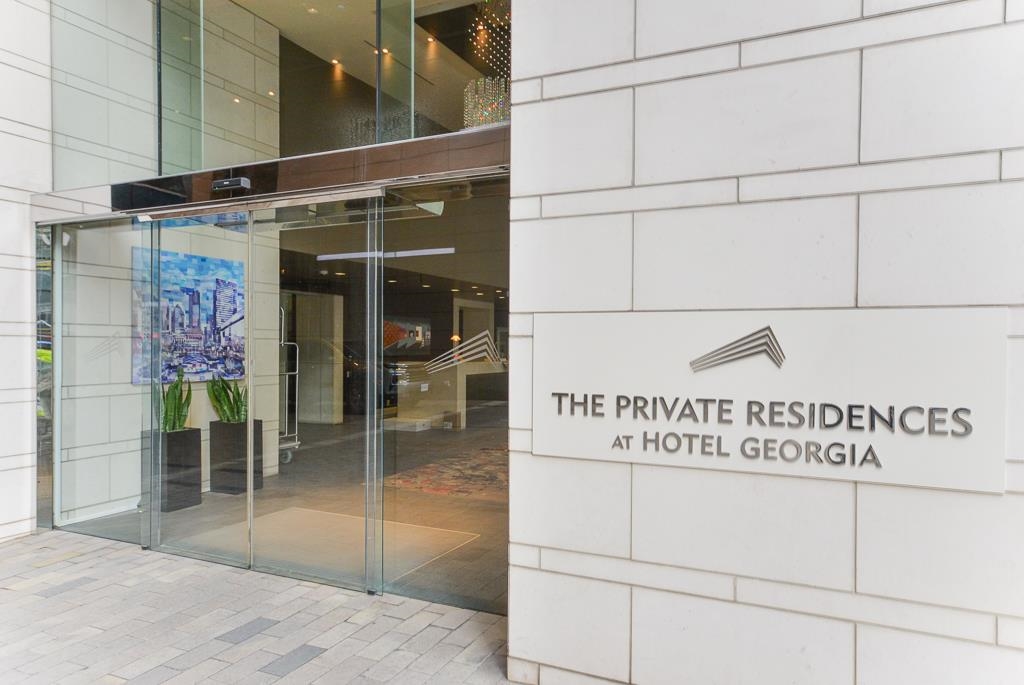 667 Howe Street #1603, Vancouver, BC V6C 0B5