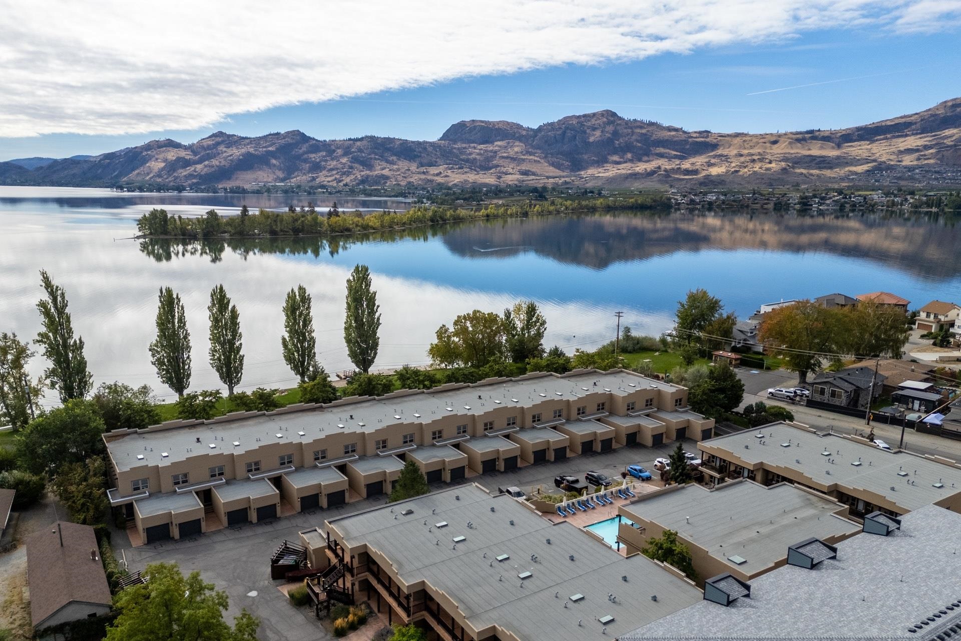 5401 Lakeshore Dr #104, Osoyoos, BC V0H 1V6