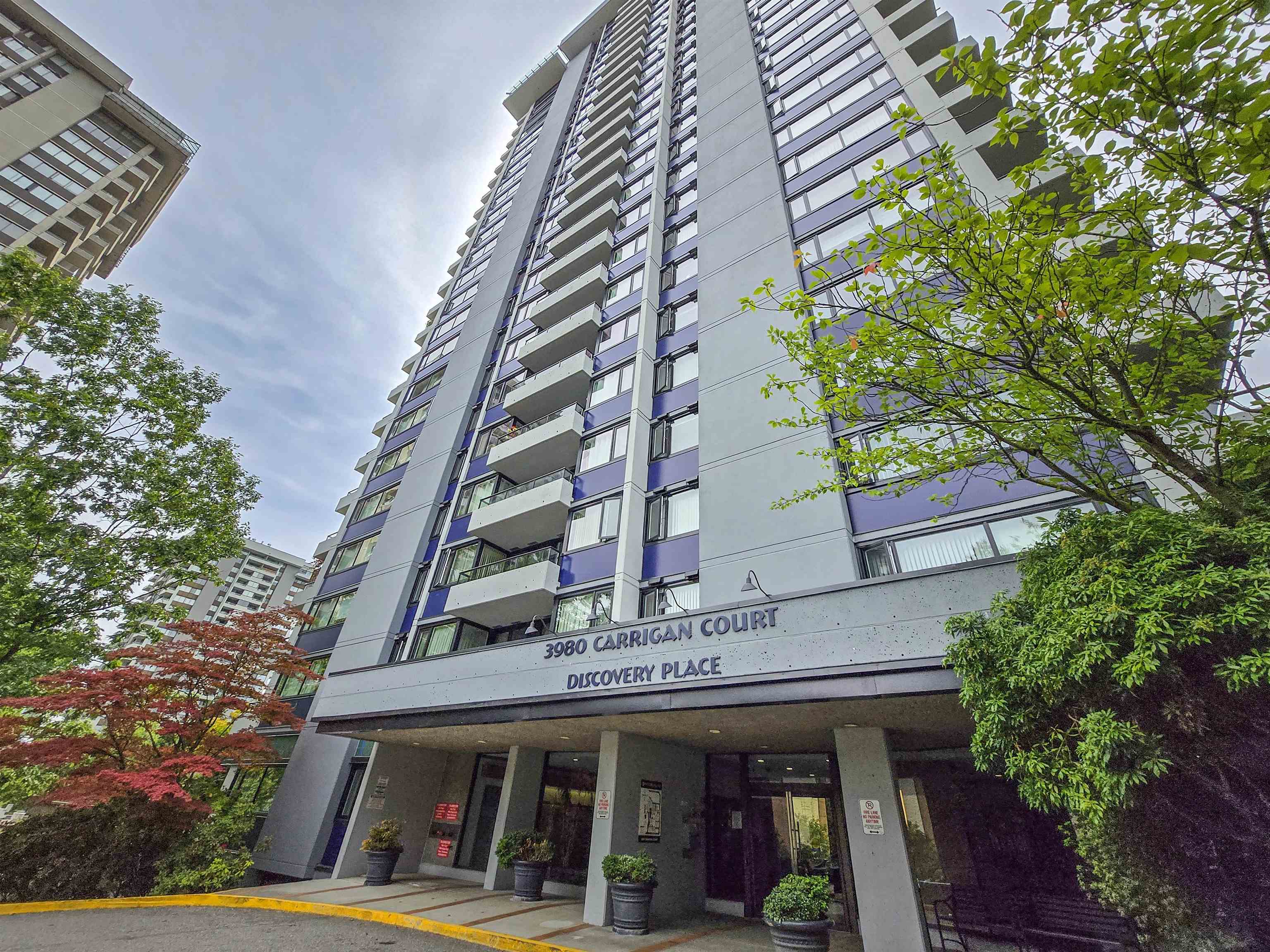 3980 Carrigan Court #708, Burnaby, BC V3N 4S6