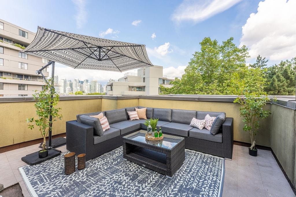 650 Moberly Road #301, Vancouver, BC V5Z 4J1