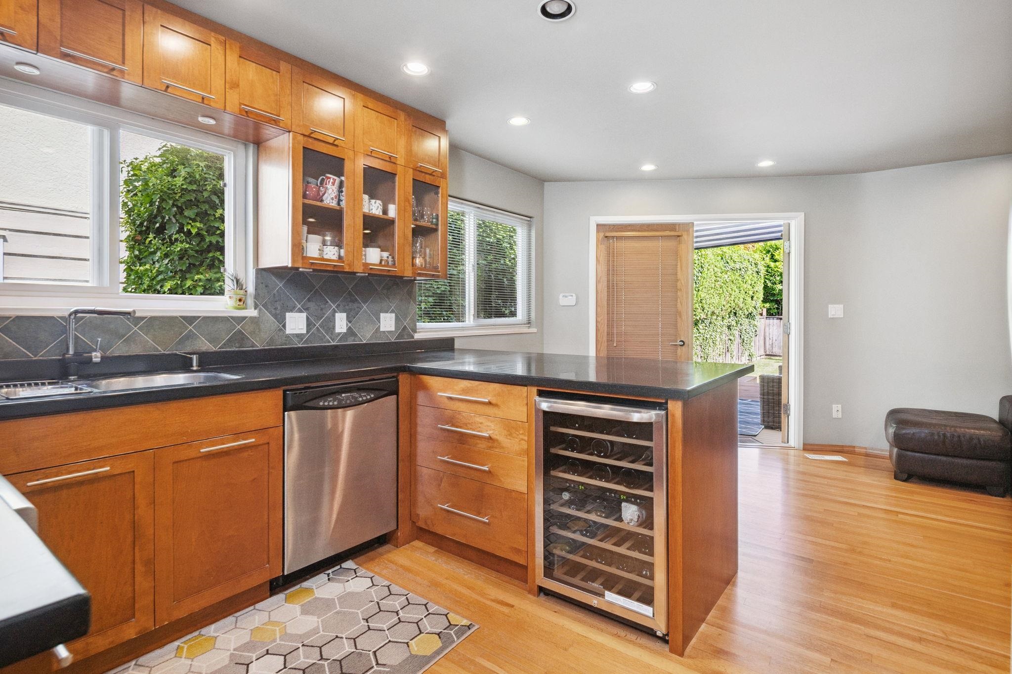 3025 West 44th Avenue, Vancouver, BC V6N 3K5