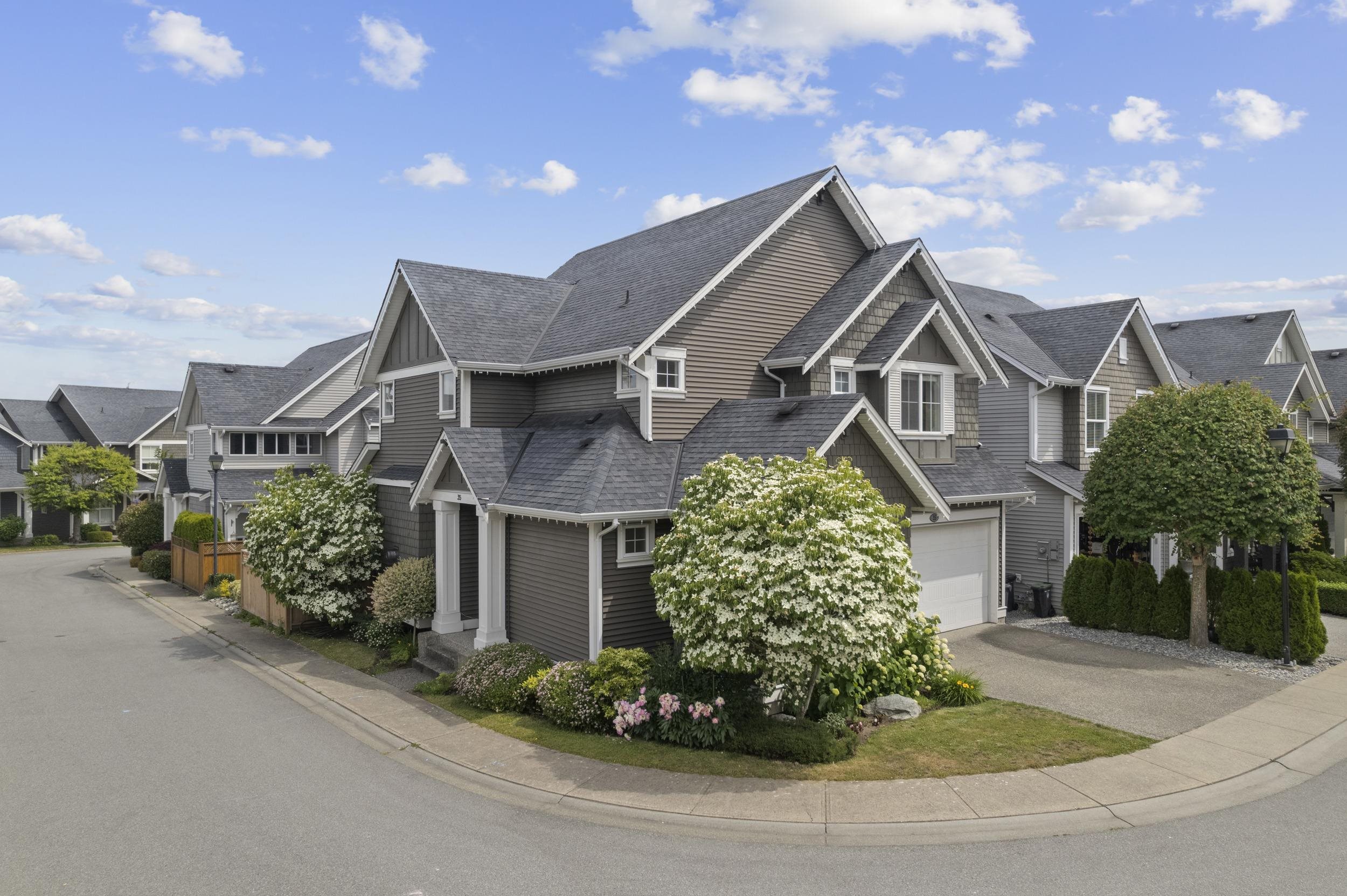 7891 211 Street #35, Langley, BC V2Y 0L5