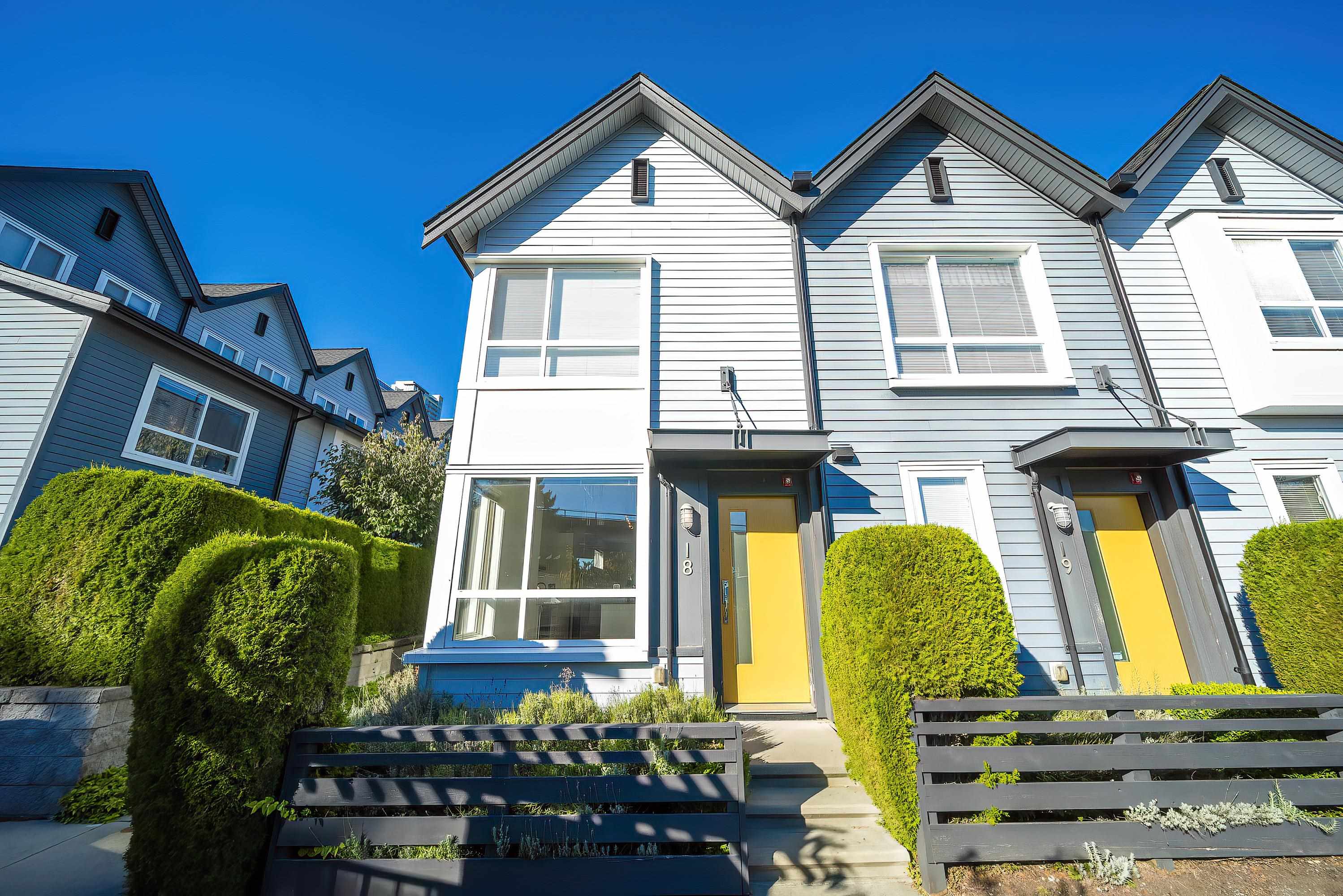 6868 Burlington Avenue #18, Burnaby, BC V5J 0G1