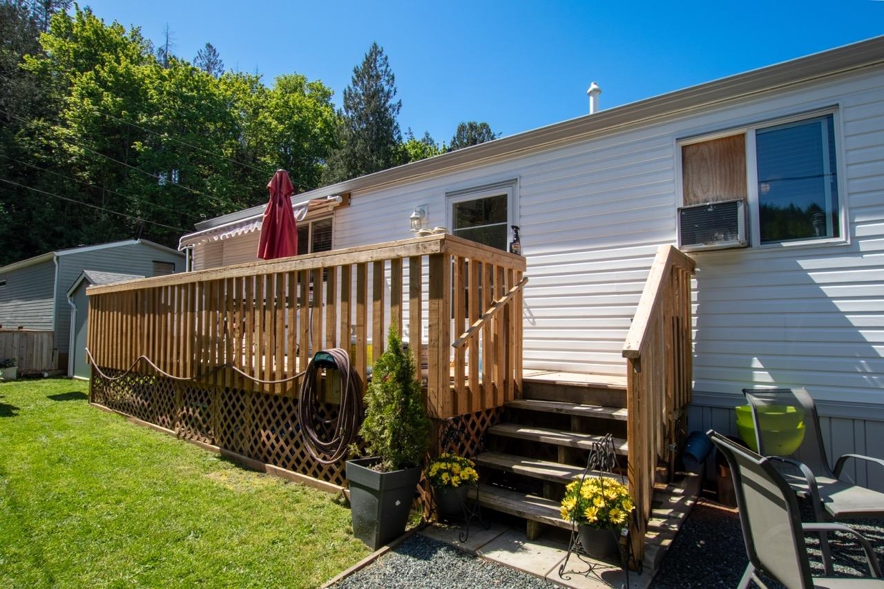 3942 Columbia Valley Rd #18, Cultus Lake, BC V2R 5B1