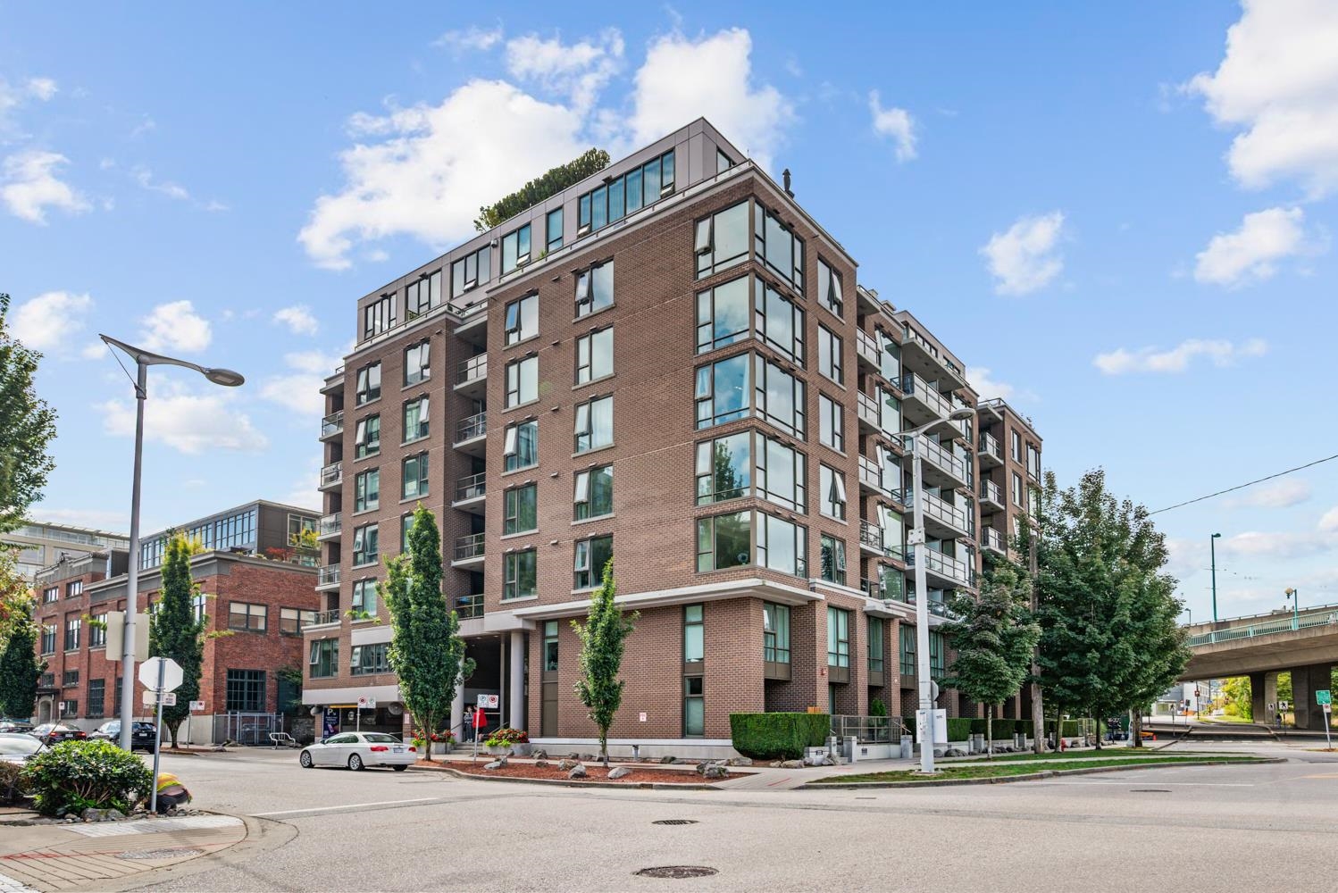 1919 Wylie Street #203, Vancouver, BC V5Y 0E7