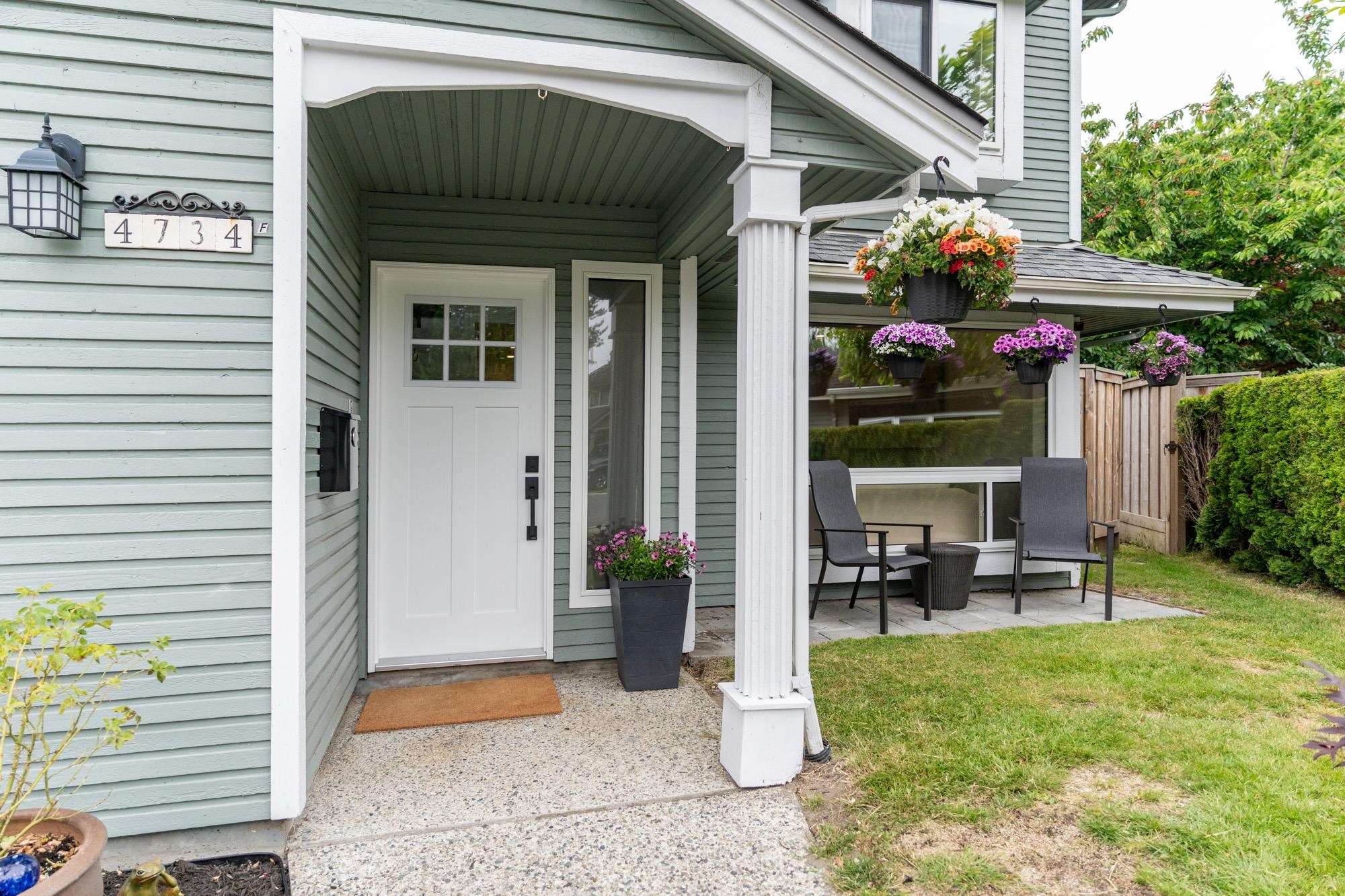 4734 Cedar Tree Ln, Delta, BC V4K 4G6