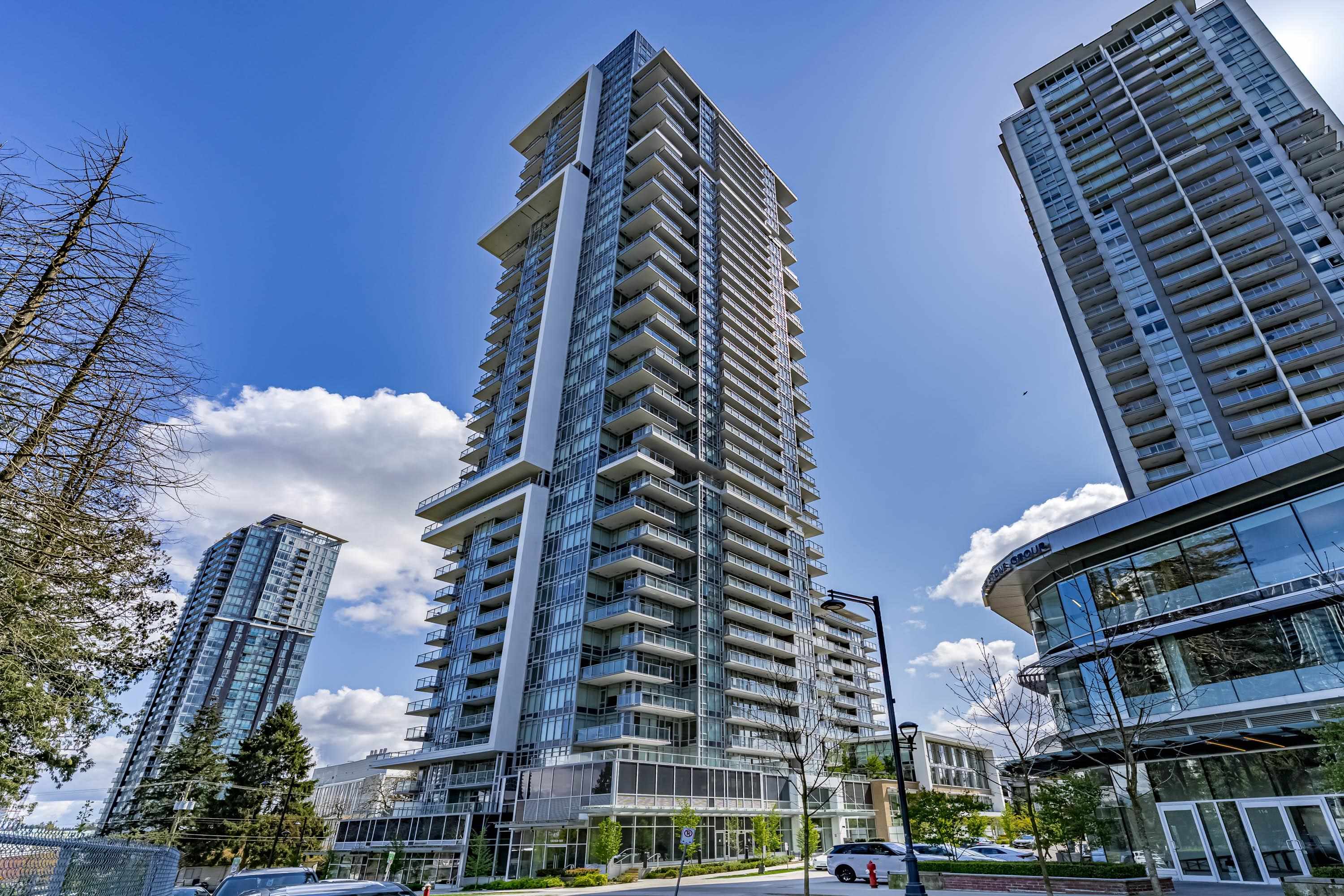 13350 Central Avenue #2809, Surrey, BC V3T 0S1
