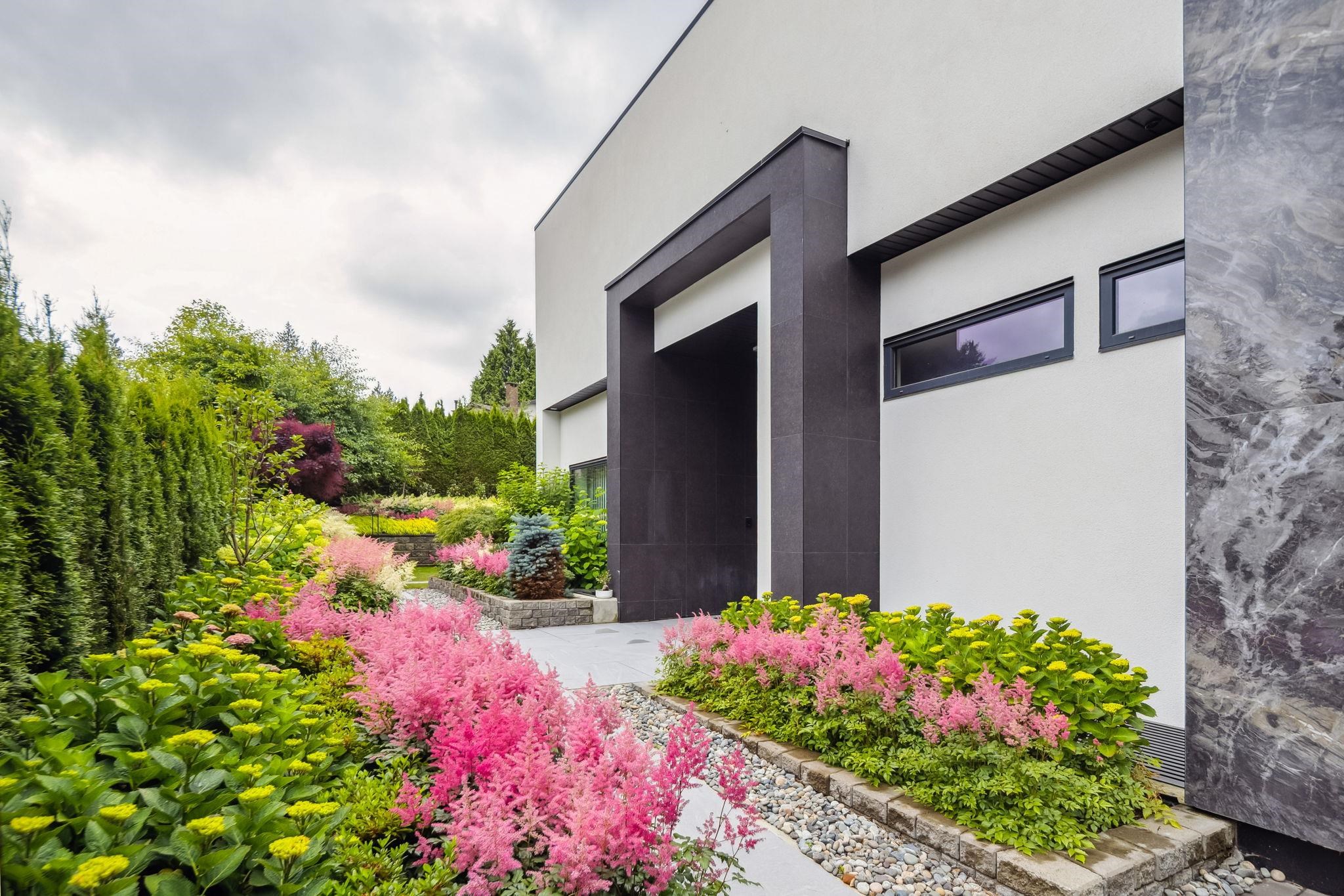 6363 Buckingham Drive, Burnaby, BC V5E 4B5