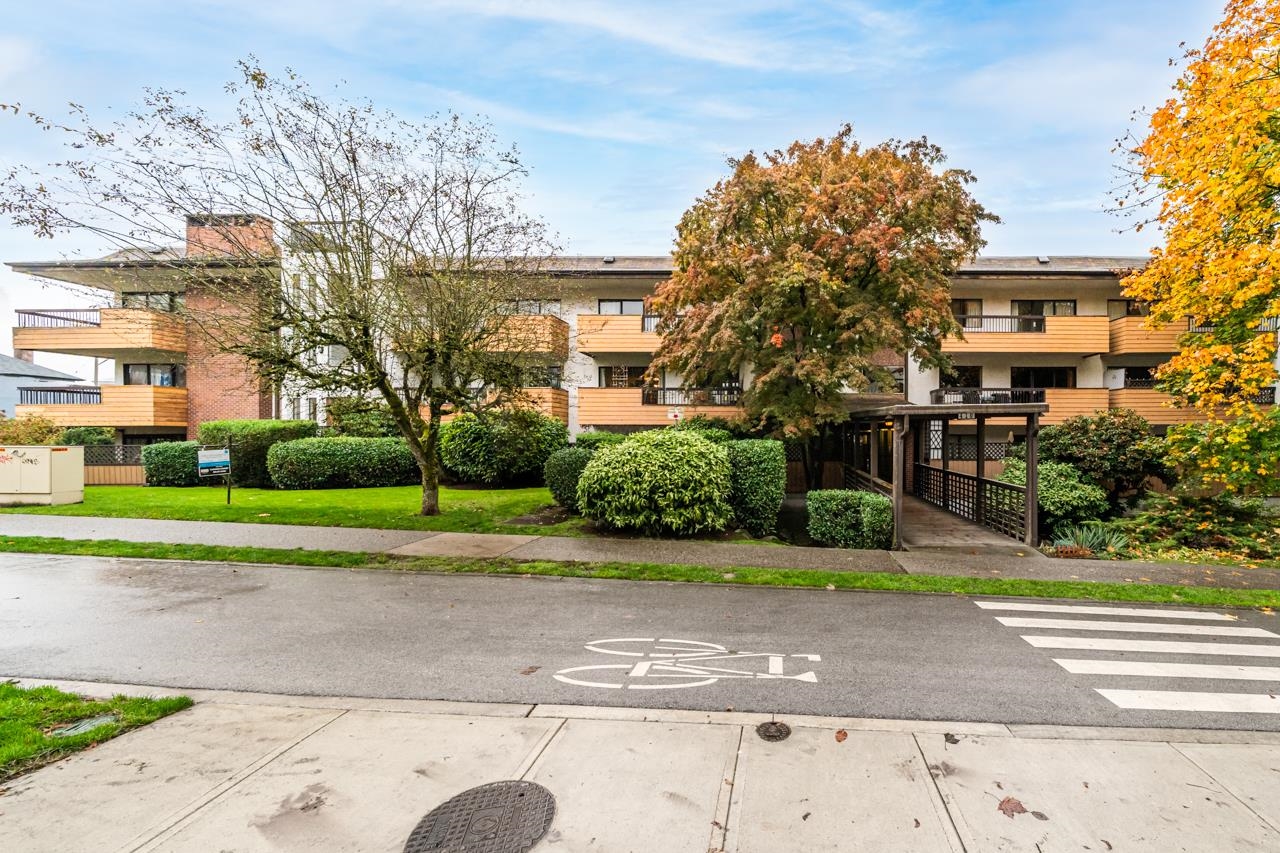 410 Agnes Street #202, New Westminster, BC V3L 1G1