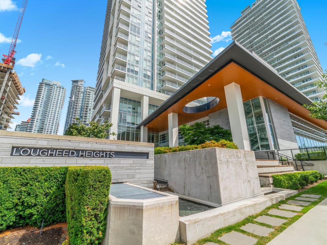 657 Whiting Way #1404, Coquitlam, BC V3J 7W9