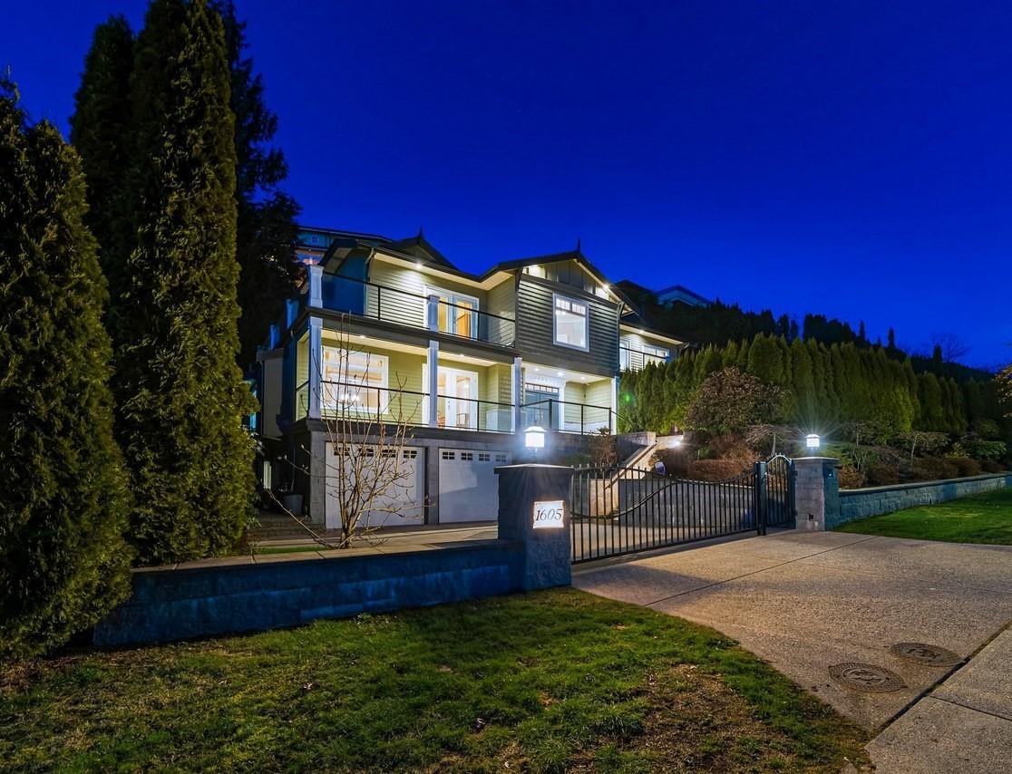 1605 Chippendale Road, West Vancouver, BC V7S 3G6