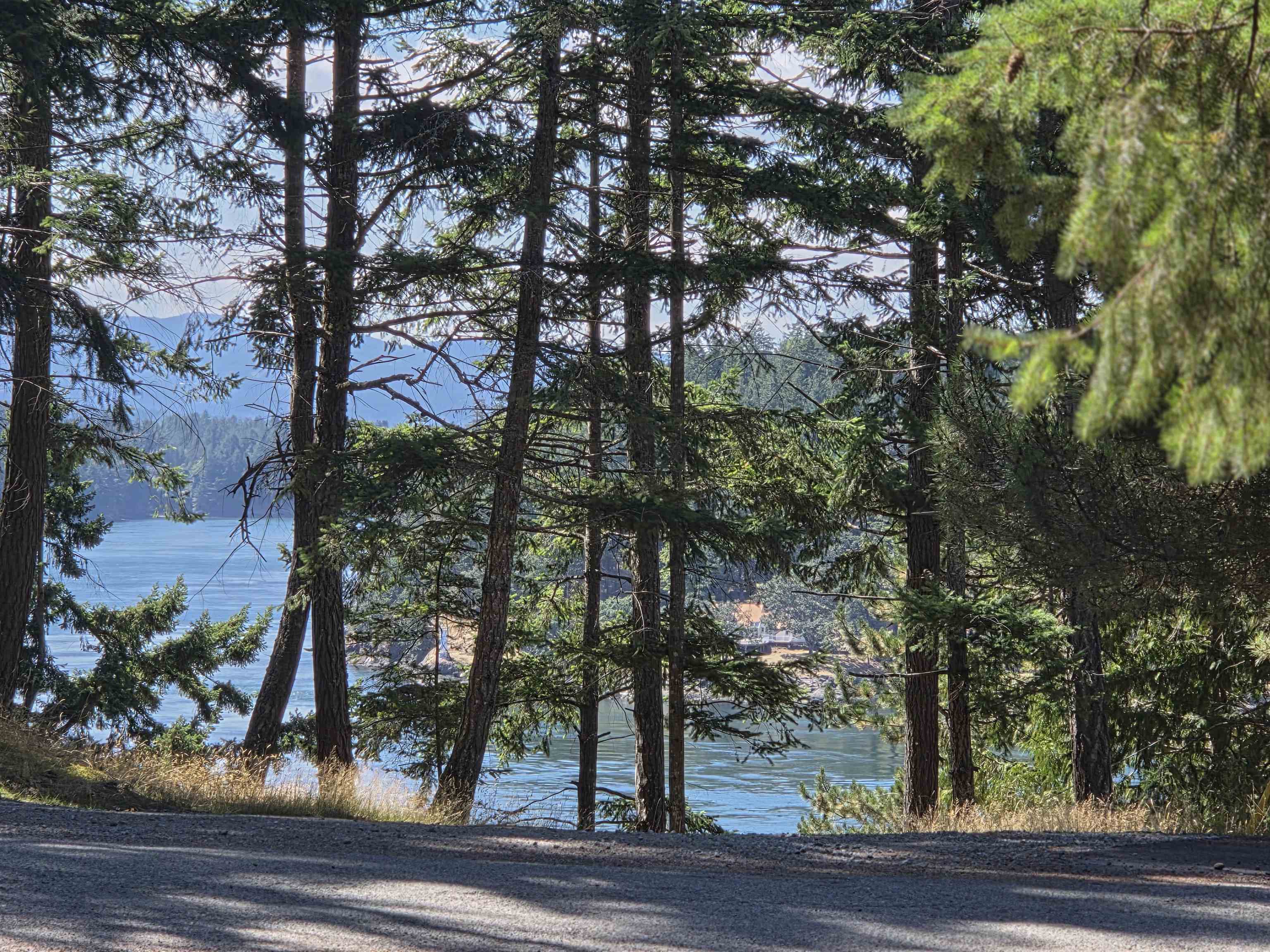 278 Laura Point Rd, Mayne Island, BC V0N 2J1