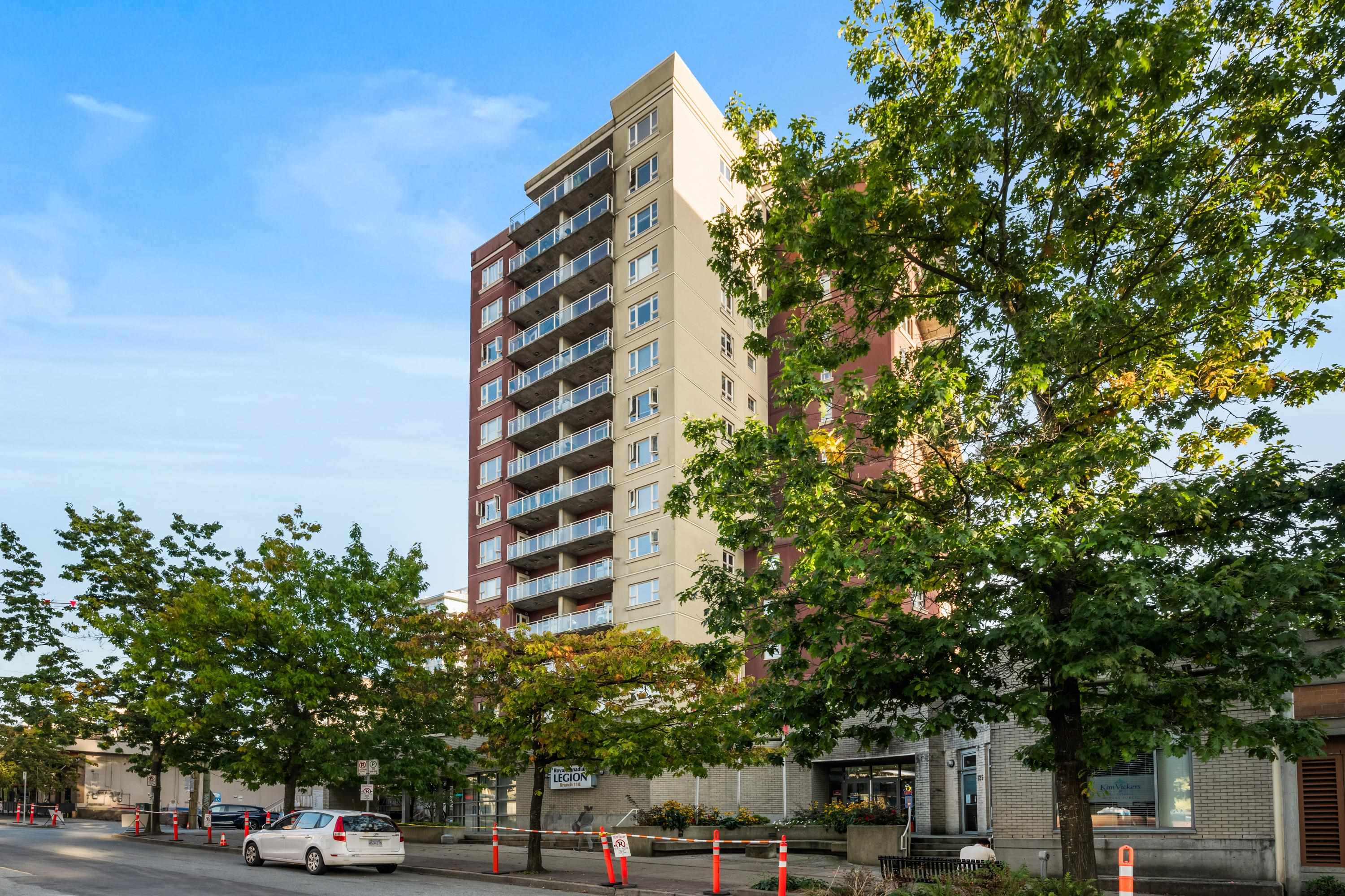 121 15th Street West #1206, North Vancouver, BC V7M 1R8