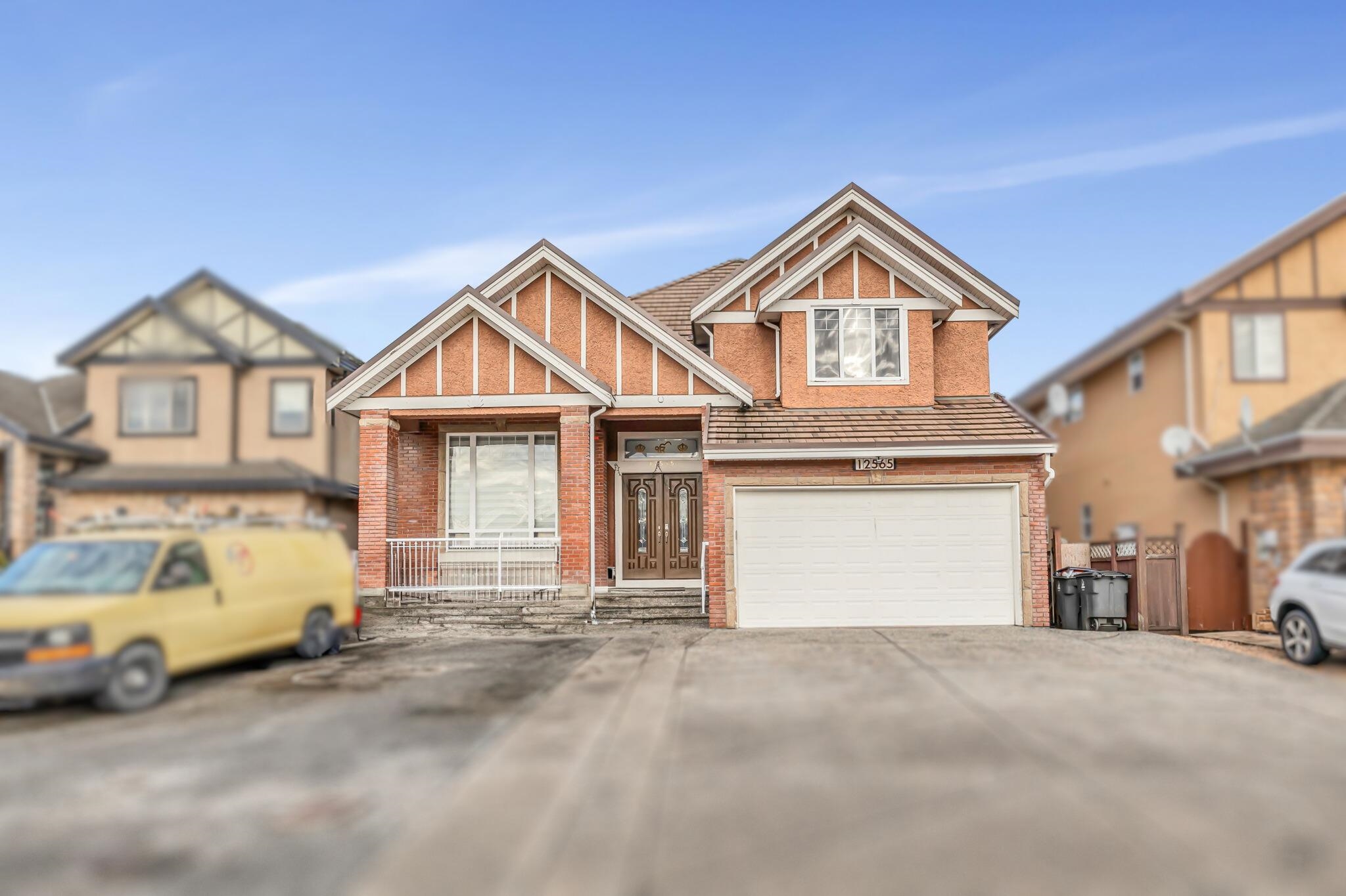 69a Avenue, Surrey, BC V3W 1P9