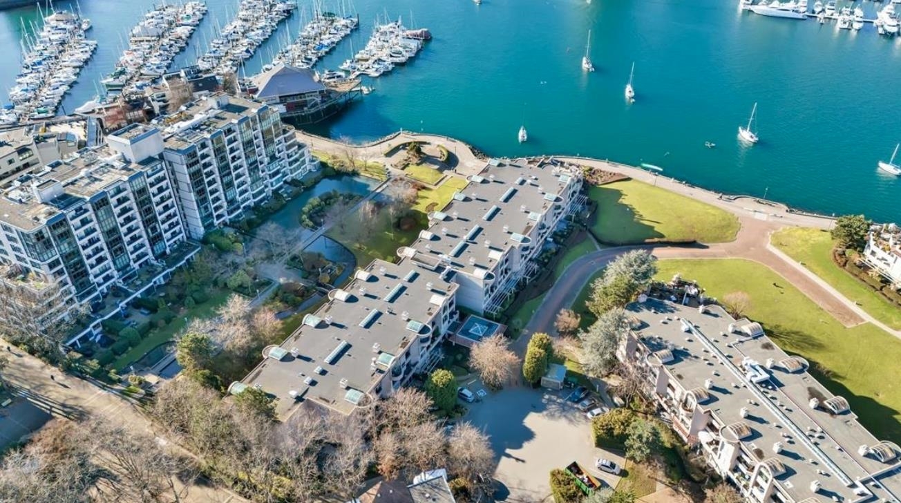 525 Wheelhouse Square #202, Vancouver, BC V5Z 4L8