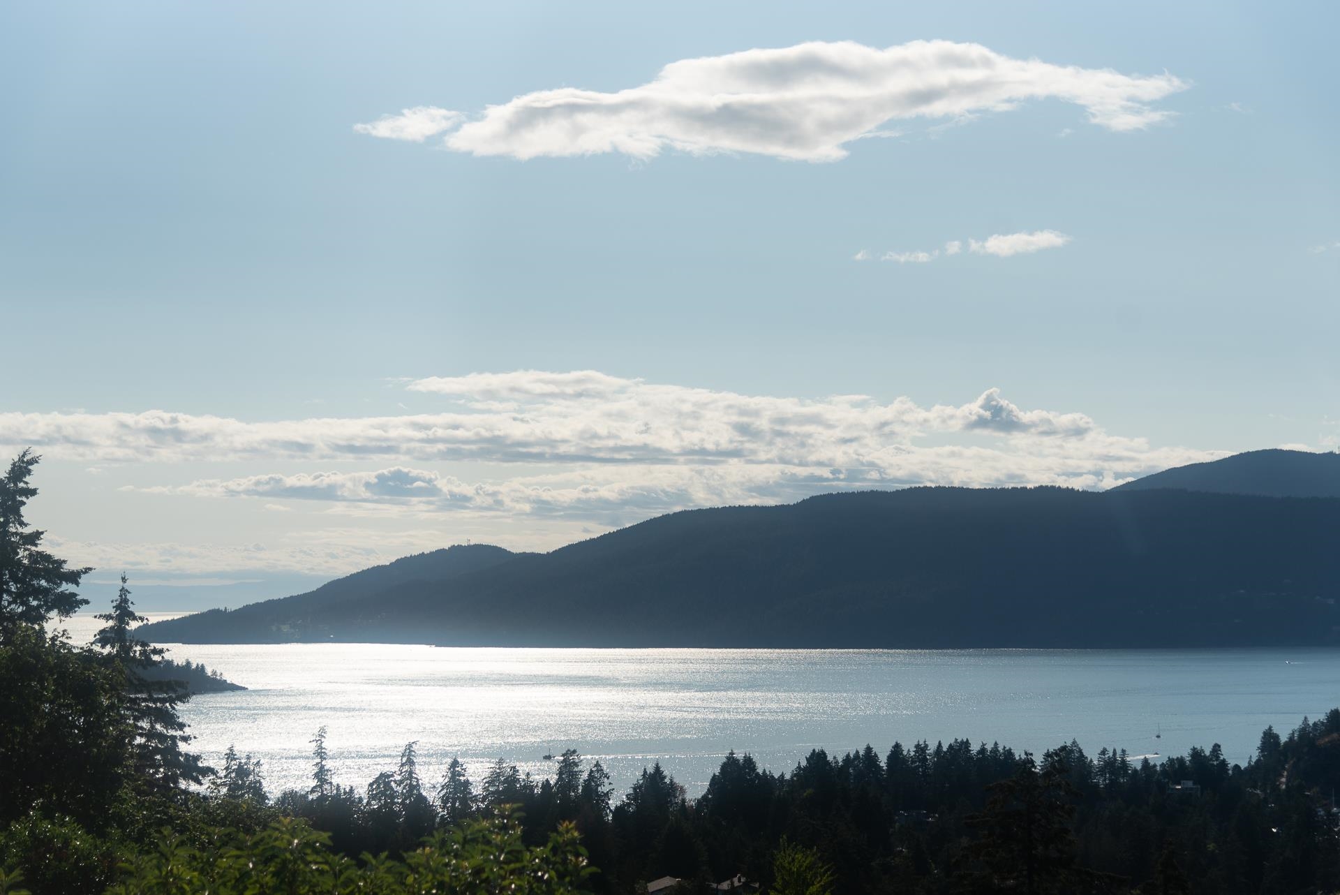 5267 Aspen Drive, West Vancouver, BC V7W 2E7