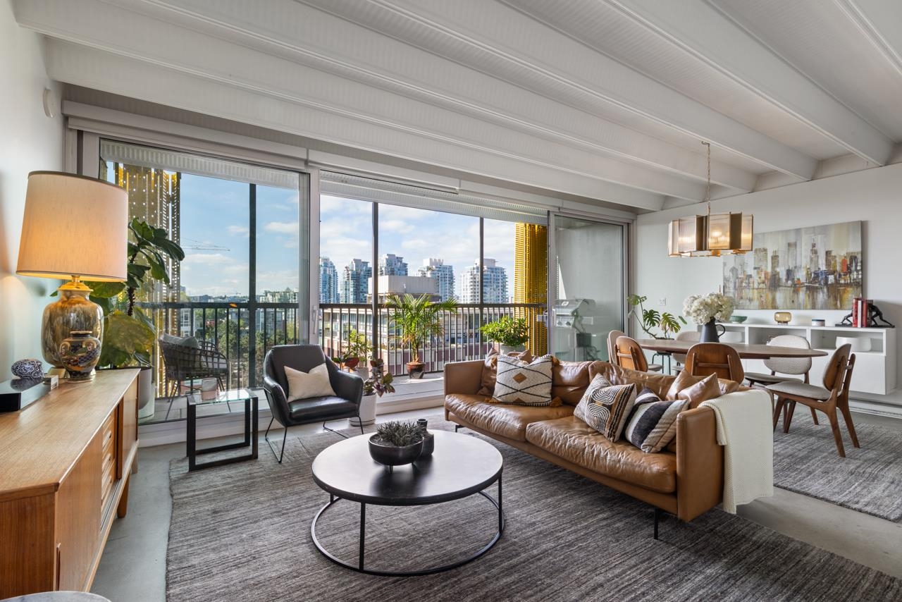 219 East Georgia Street #901, Vancouver, BC V6A 1Z6