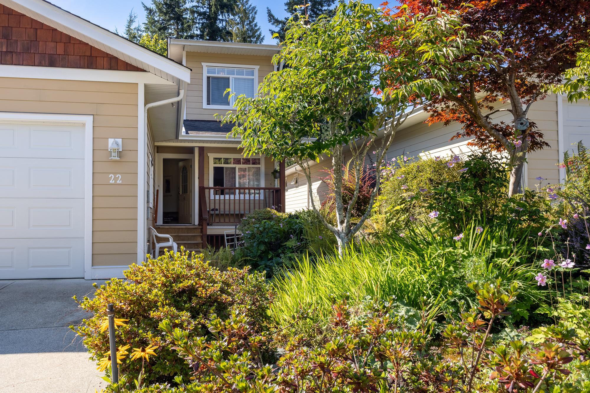 12710 Lagoon Rd #22, Madeira Park, BC V0N 2H1