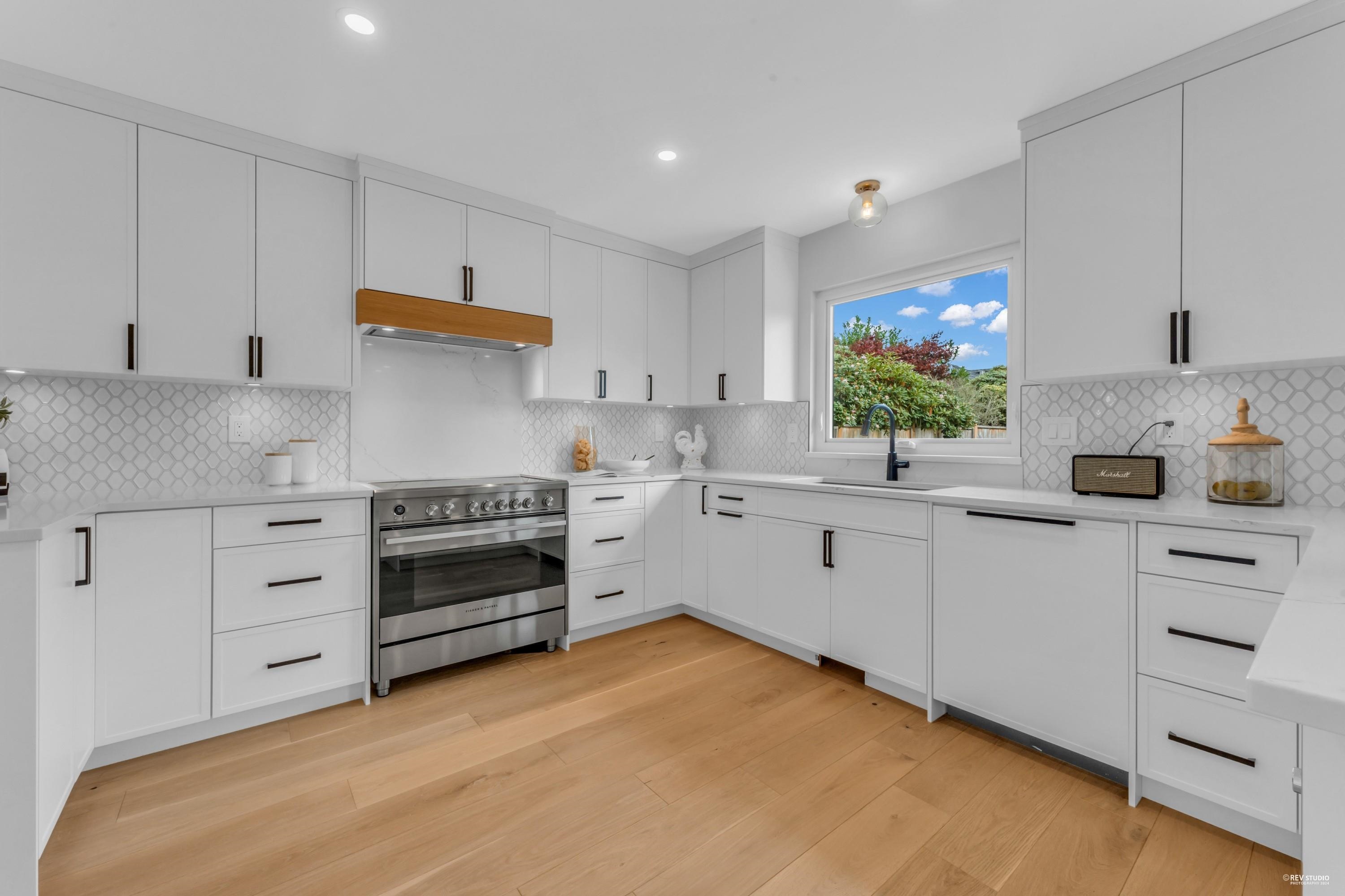 134a Street, Surrey, BC V4A 9A5