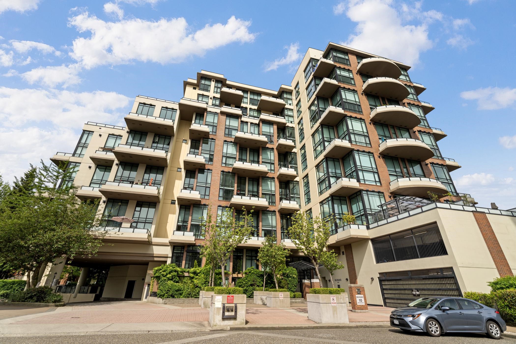 10 Renaissance Square #325, New Westminster, BC V3M 7B1