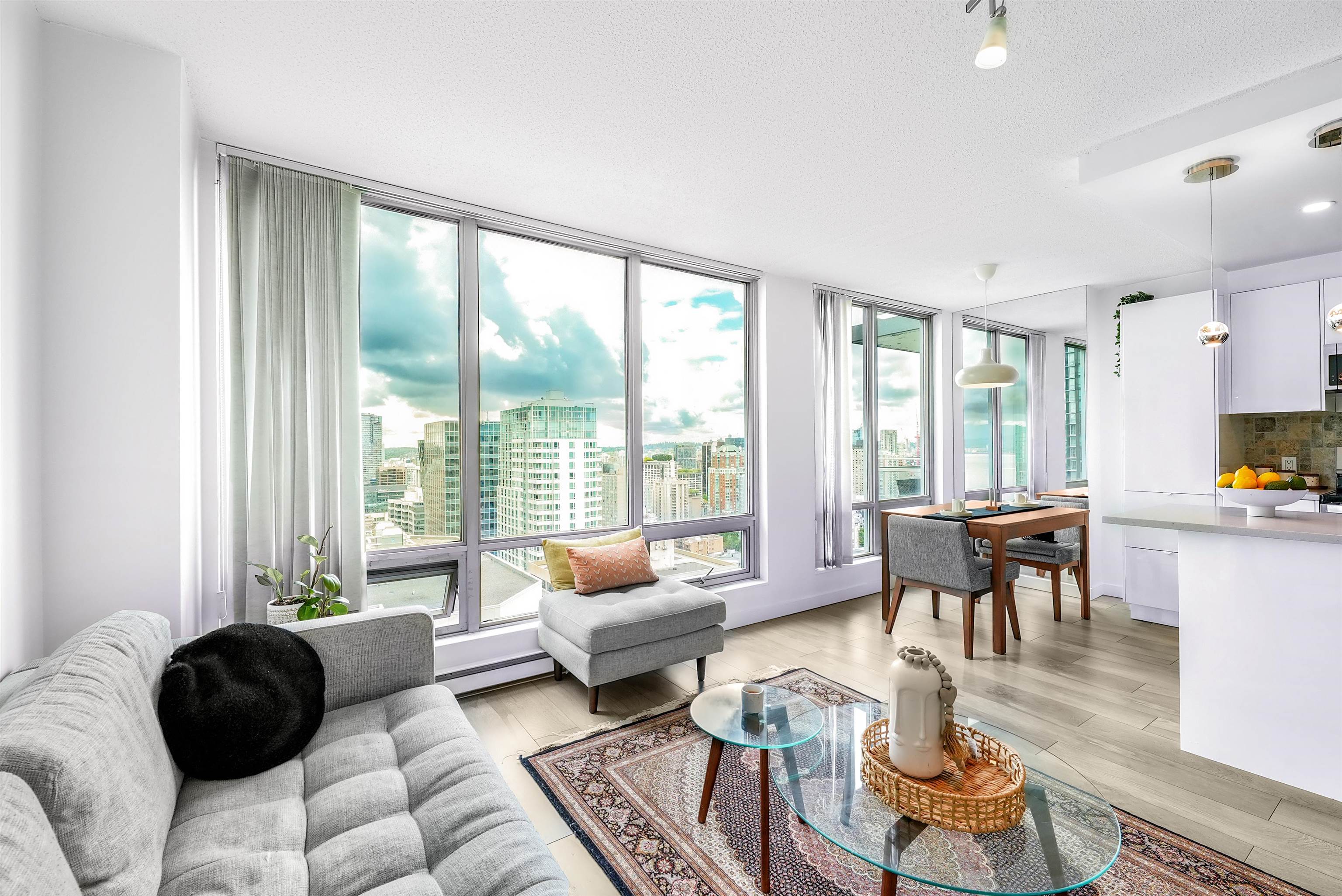 1200-1288 West Georgia Street #3304, Vancouver, BC V6E 4R2