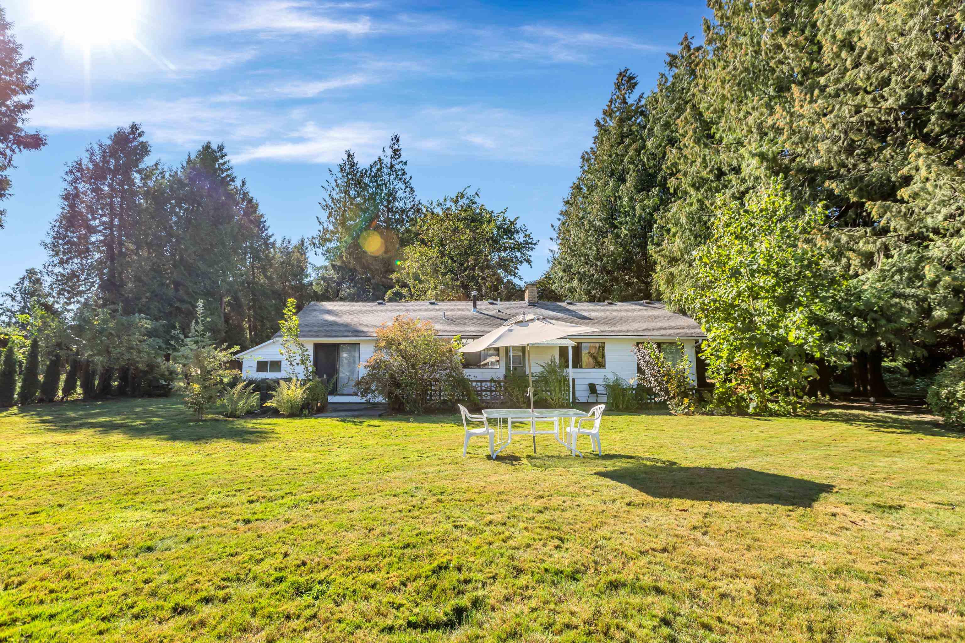 18825 Old Dewdney Trunk Road, Pitt Meadows, BC V3Y 2R9