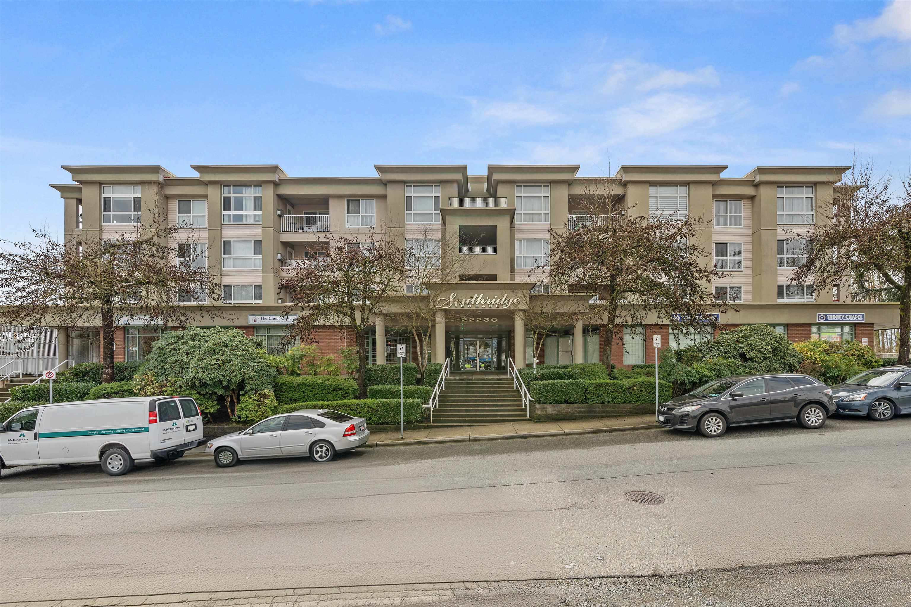 22230 North Avenue #301, Maple Ridge, BC V2X 2L5