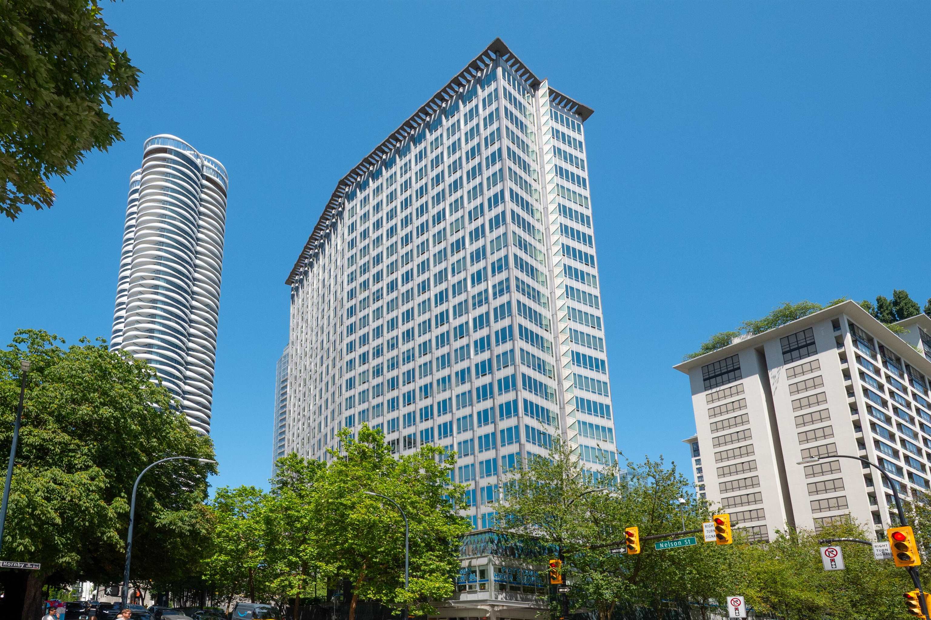 989 Nelson Street #1003, Vancouver, BC V6Z 2S1