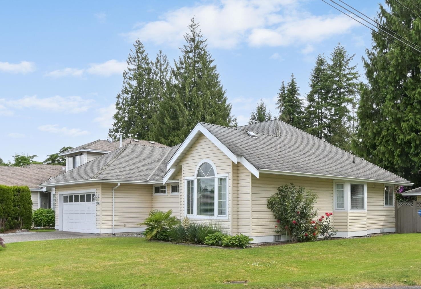 207a Street, Maple Ridge, BC V2X 0C7