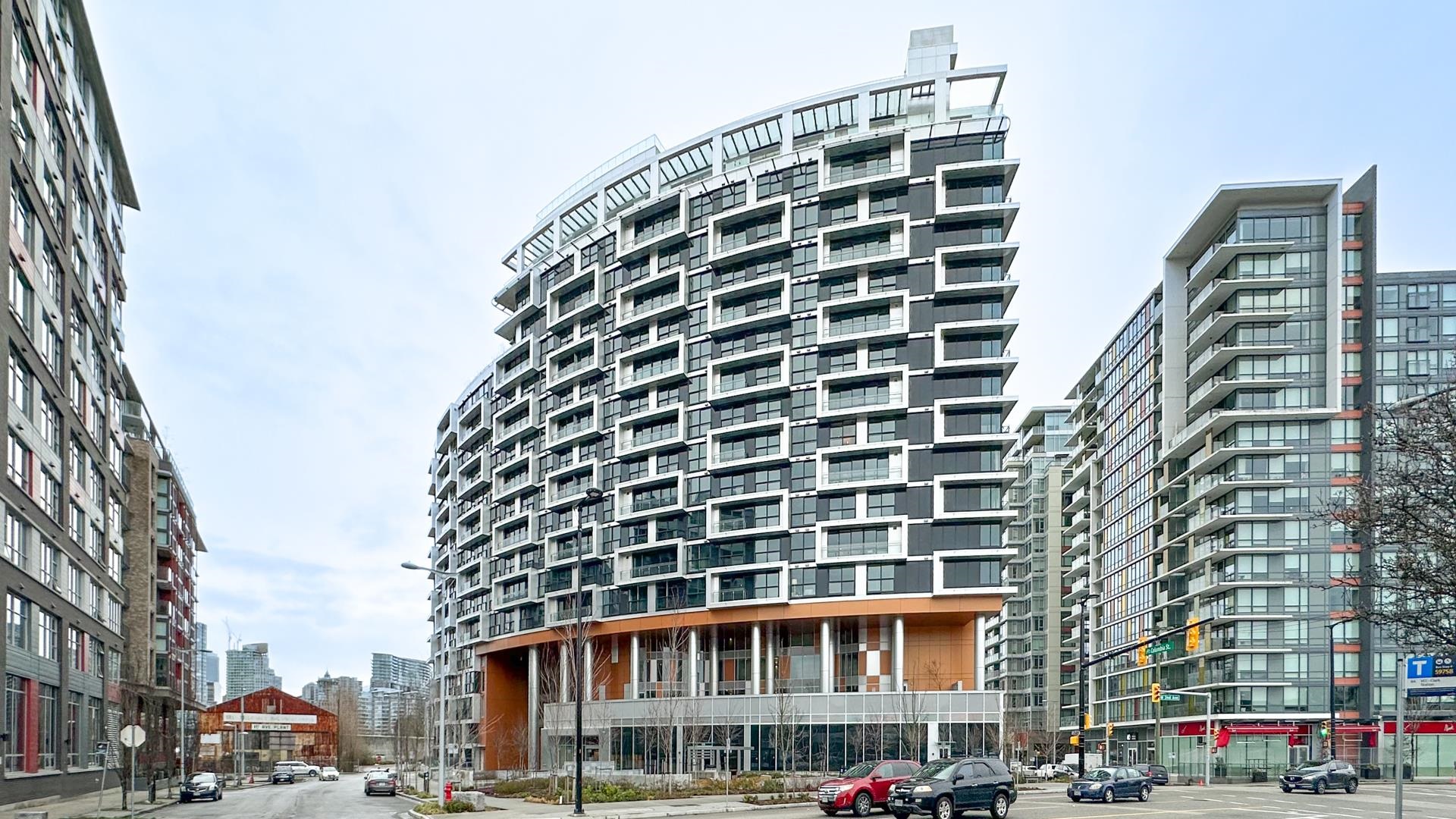 1768 Cook Street #407, Vancouver, BC V5Y 0N3