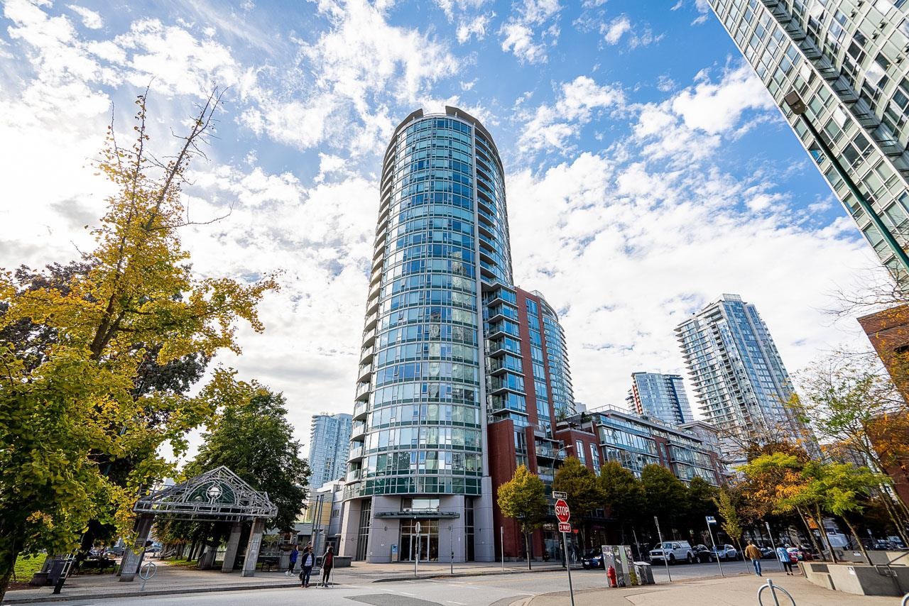 58 Keefer Place #0b8,2303, Vancouver, BC V6B 0B8