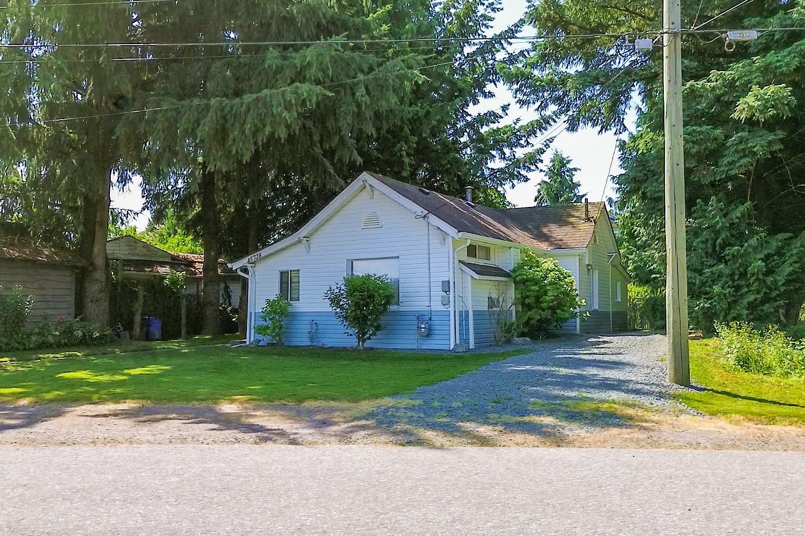 45728 Henderson Avenue, Chilliwack, BC V2P 2Y3