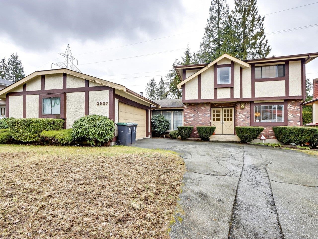 2027 Kirkstone Road, North Vancouver, BC V7J 3M9