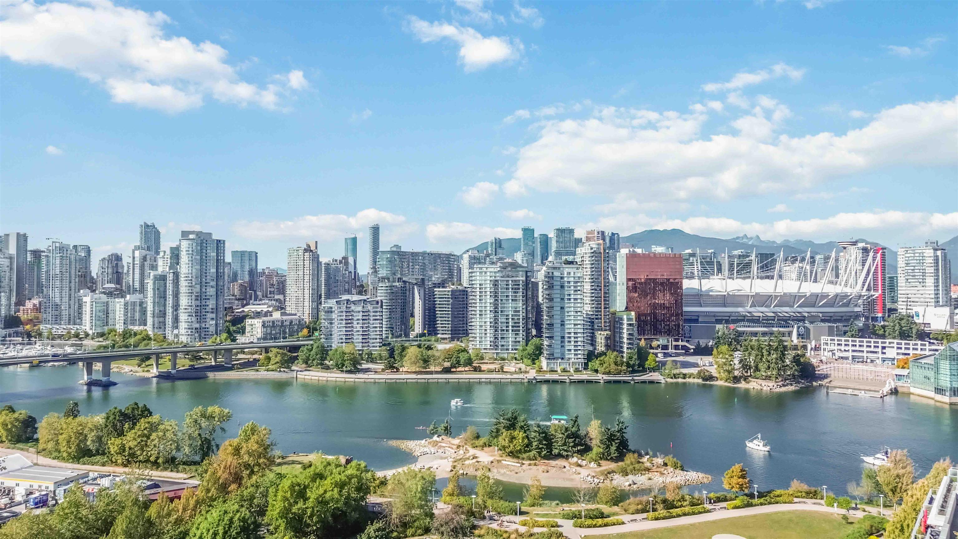 181 West 1st Avenue #1402, Vancouver, BC V5Y 0E3