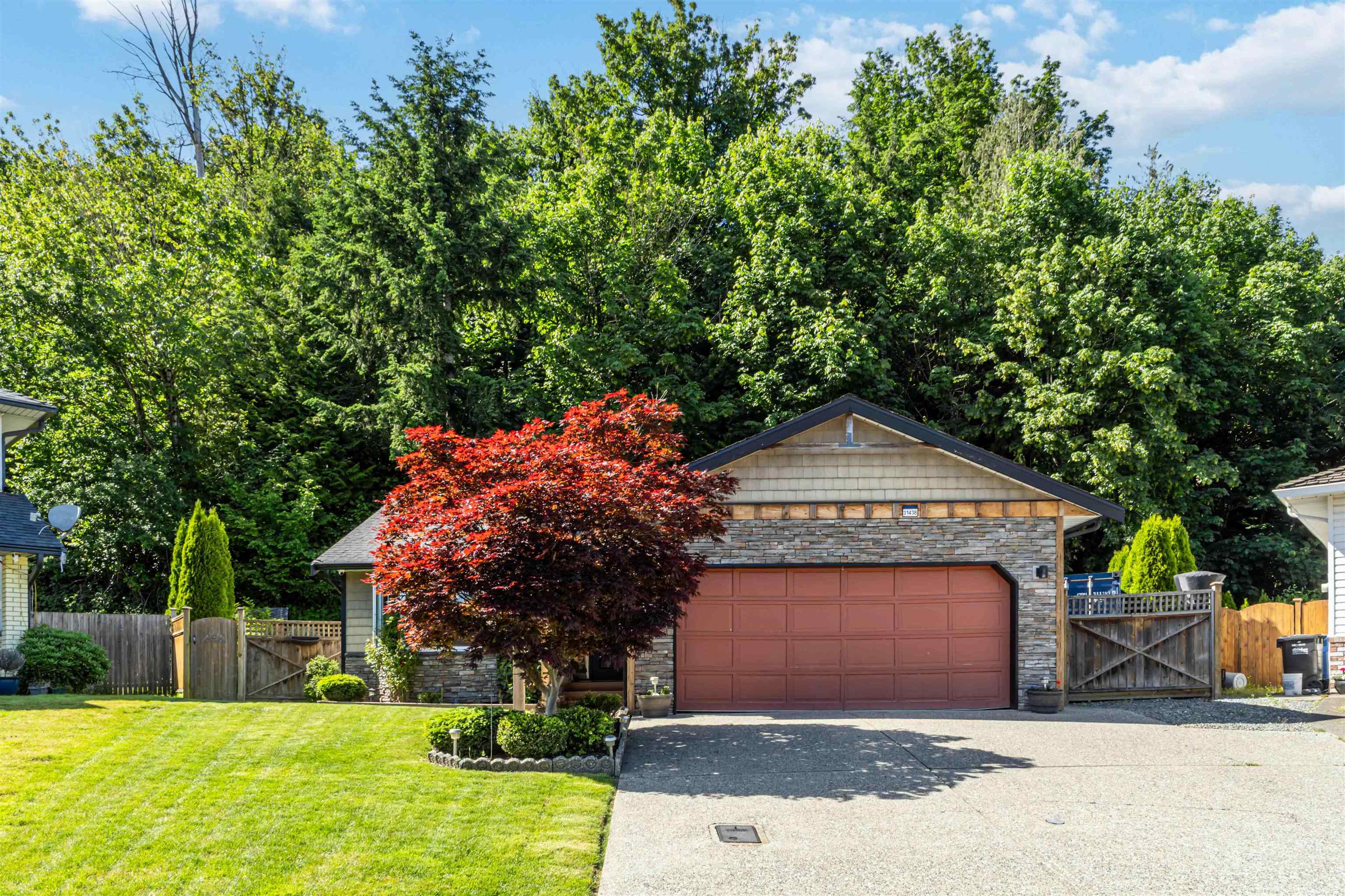 31438 Chalmers Place, Abbotsford, BC V2T 5H1