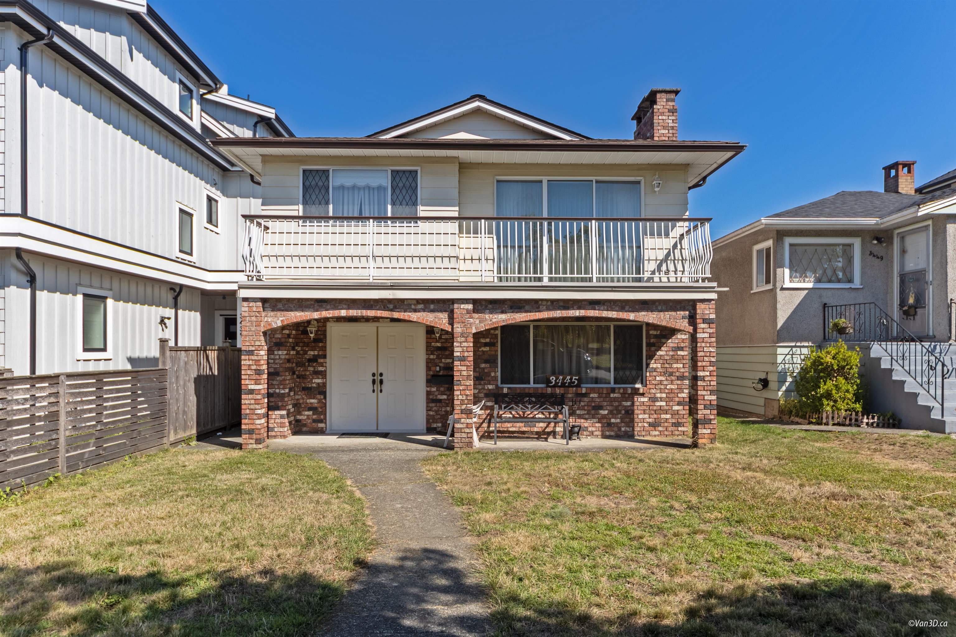 3445 East 24th Avenue, Vancouver, BC V5R 1G5