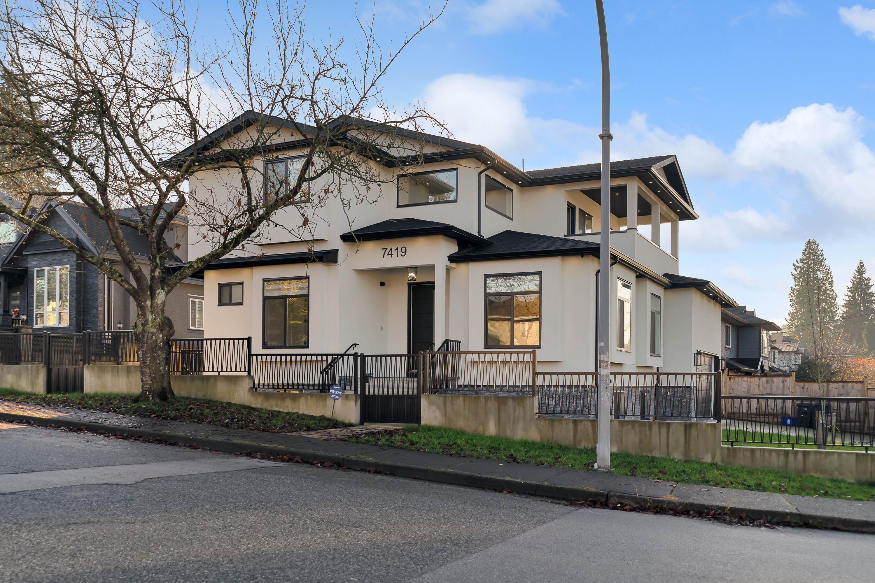 1st Street, Burnaby, BC V3N 3S9