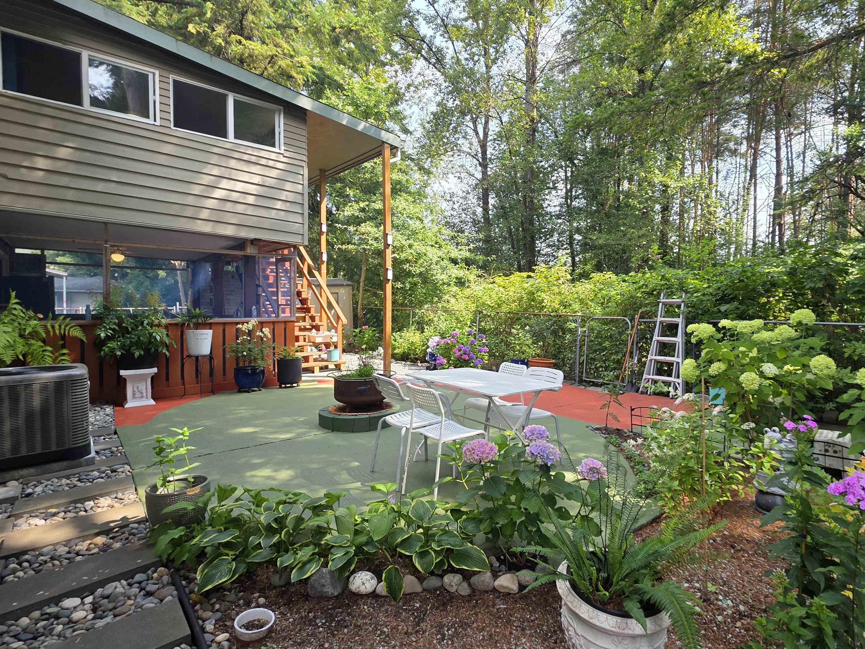 3796 Saint Thomas Street, Port Coquitlam, BC V3B 2Z5