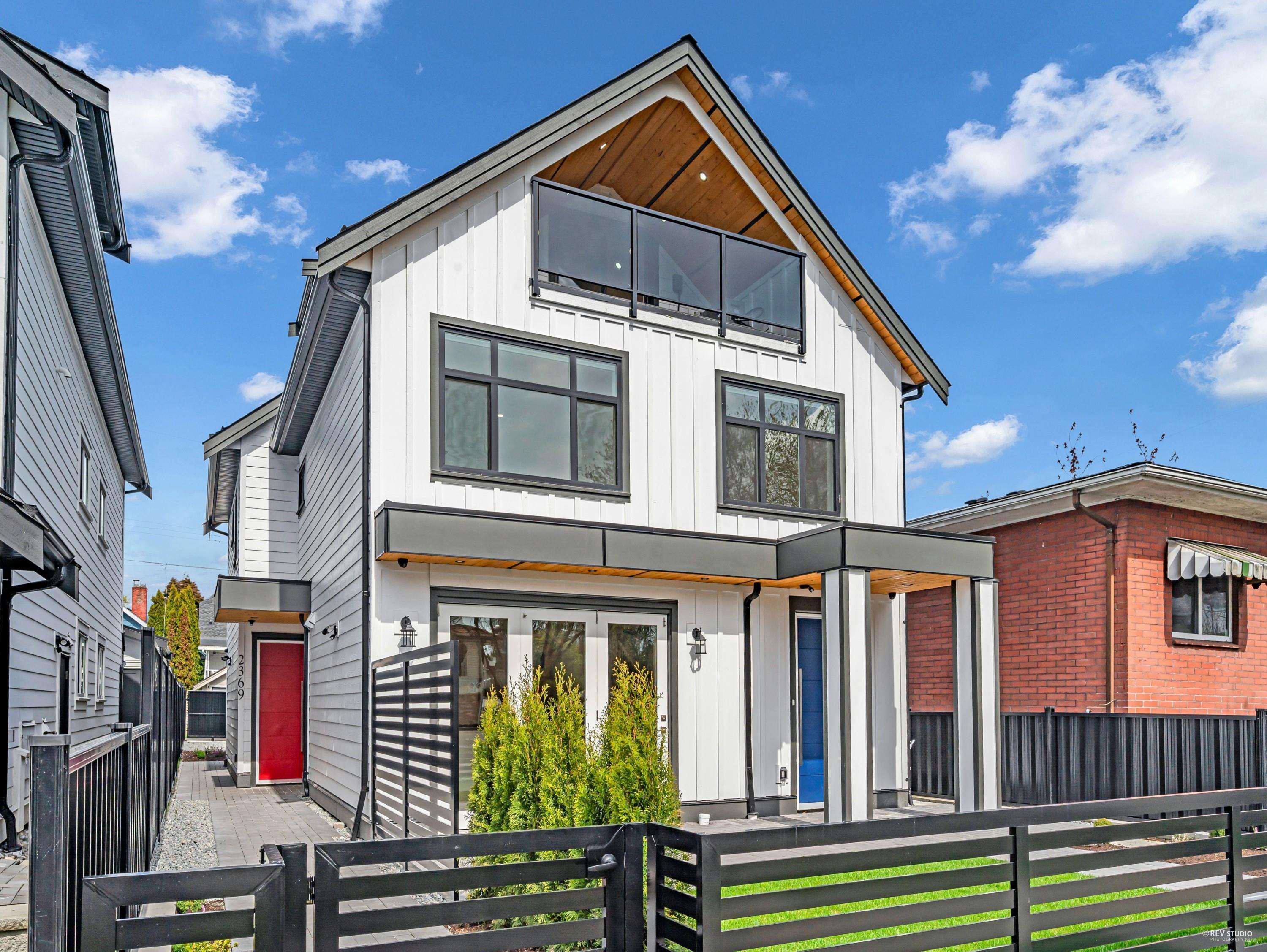2369 Adanac Street, Vancouver, BC V5L 2E9