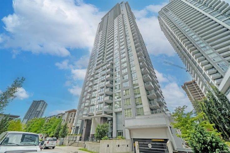 13325 102a Avenue #809, Surrey, BC V3T 5T1