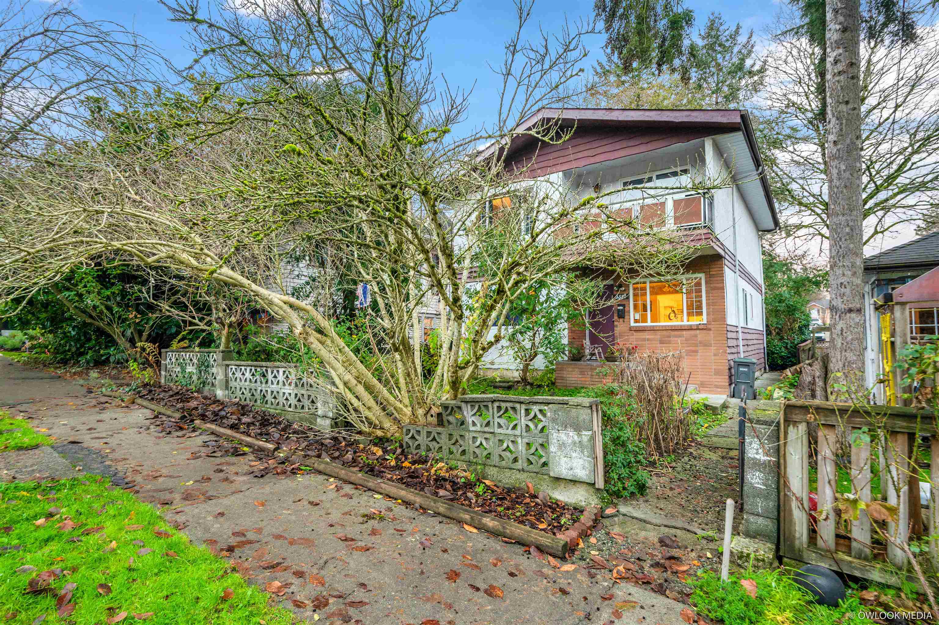 3557 Marshall Street, Vancouver, BC V5N 4S2