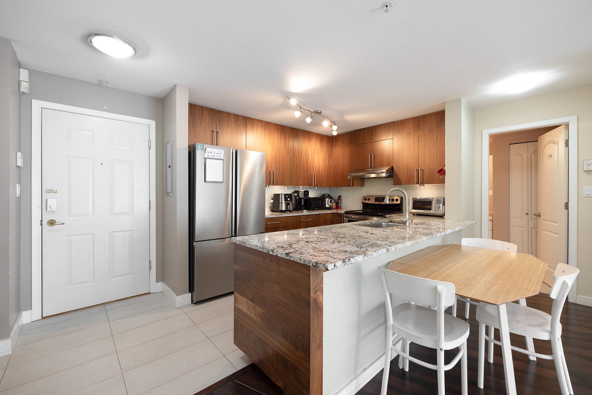 5880 Dover Crescent #unit 219, Richmond, BC V7C 5P5